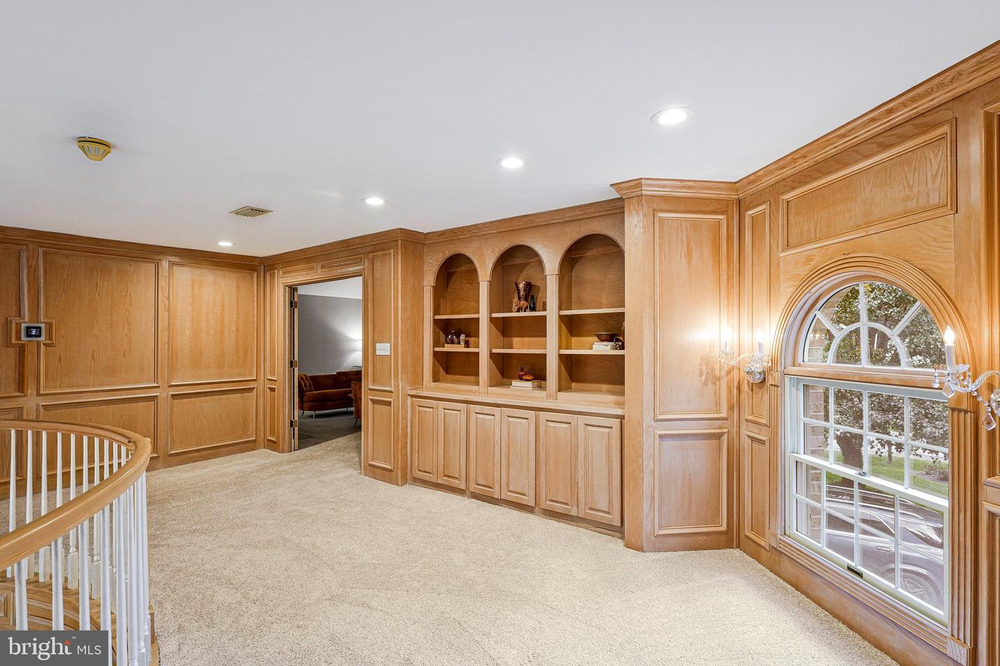 6507 BURKE WOODS DR, BURKE, Virginia 22015, 5 Bedrooms Bedrooms, ,5 BathroomsBathrooms,Residential,For sale,6507 BURKE WOODS DR,VAFX2275470 MLS # VAFX2275470 6507 BURKE WOODS DR, BURKE, Virginia 22015, 5 Bedrooms Bedrooms, ,5 BathroomsBathrooms,Residential,For sale,6507 BURKE WOODS DR,VAFX2275470 MLS # VAFX2275470