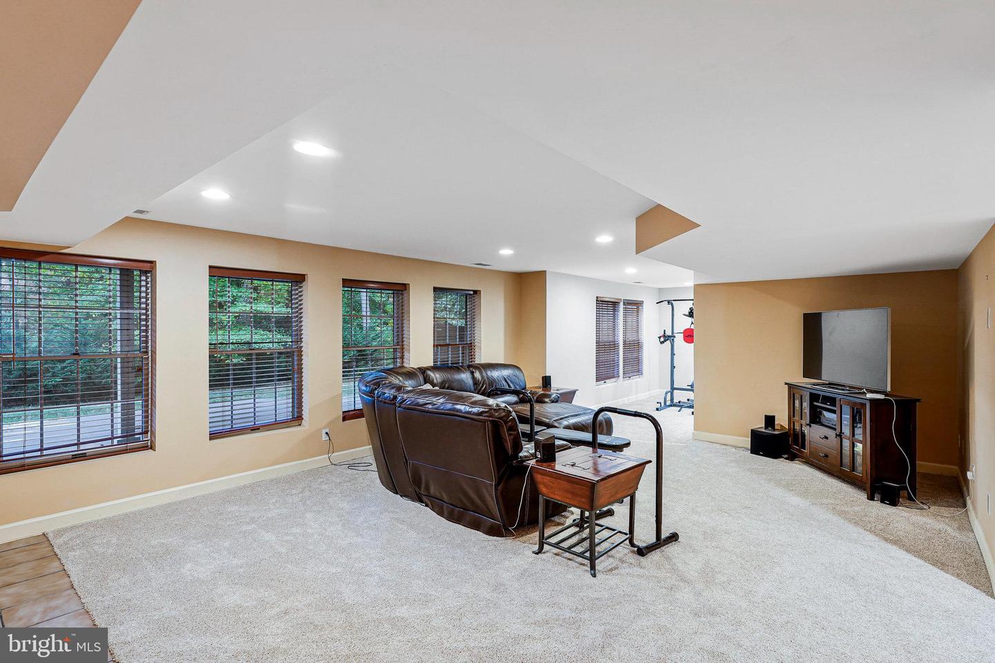 6507 BURKE WOODS DR, BURKE, Virginia 22015, 5 Bedrooms Bedrooms, ,5 BathroomsBathrooms,Residential,For sale,6507 BURKE WOODS DR,VAFX2275470 MLS # VAFX2275470 6507 BURKE WOODS DR, BURKE, Virginia 22015, 5 Bedrooms Bedrooms, ,5 BathroomsBathrooms,Residential,For sale,6507 BURKE WOODS DR,VAFX2275470 MLS # VAFX2275470