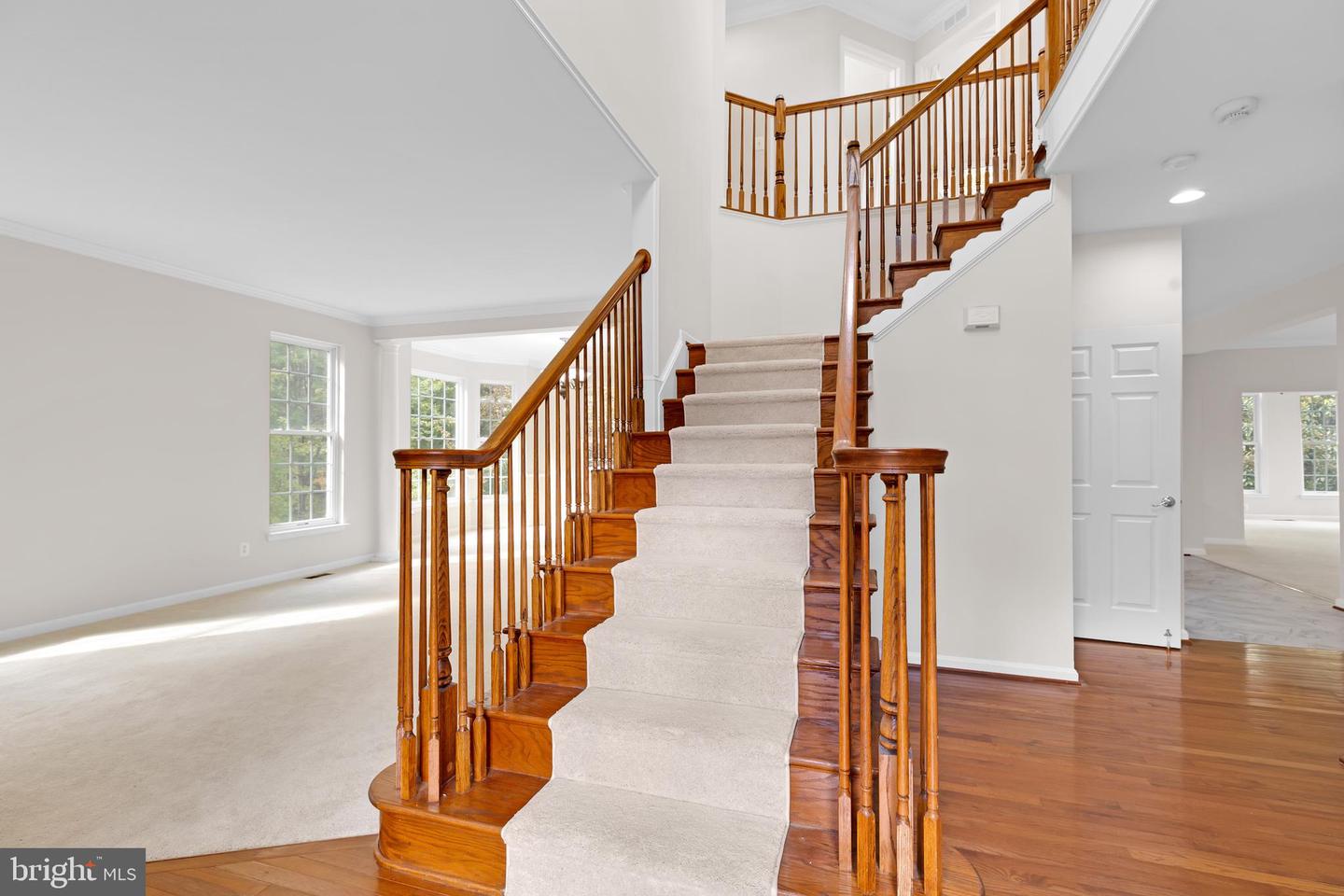 8566 BRICKSHIRE LN, MANASSAS, Virginia 20112, 4 Bedrooms Bedrooms, ,3 BathroomsBathrooms,Residential,For sale,8566 BRICKSHIRE LN,VAPW2106384 MLS # VAPW2106384