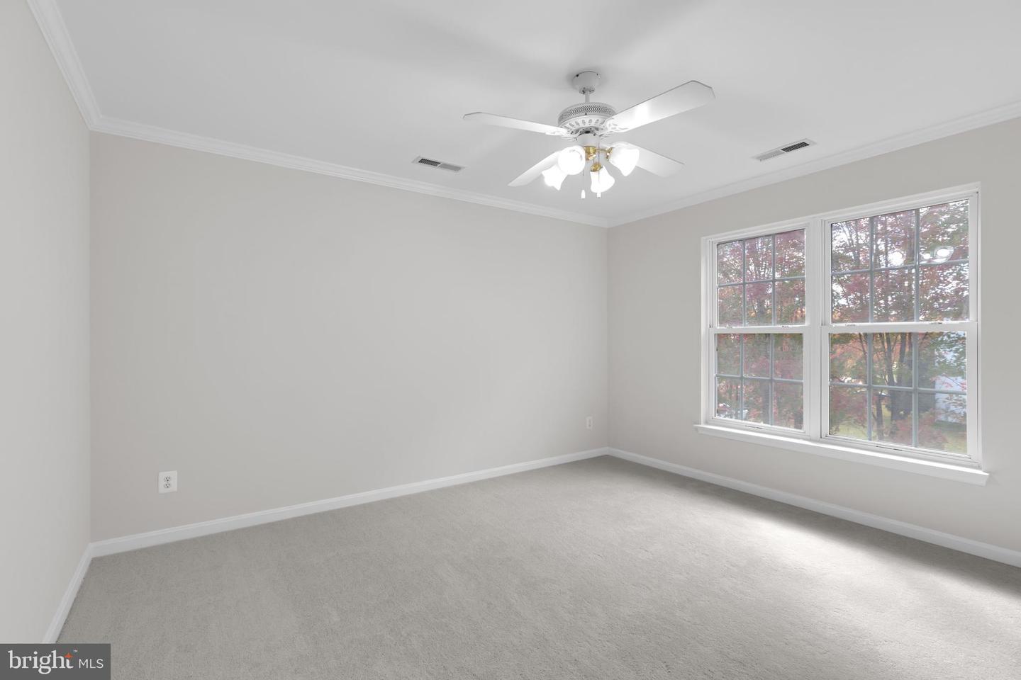 8566 BRICKSHIRE LN, MANASSAS, Virginia 20112, 4 Bedrooms Bedrooms, ,3 BathroomsBathrooms,Residential,For sale,8566 BRICKSHIRE LN,VAPW2106384 MLS # VAPW2106384