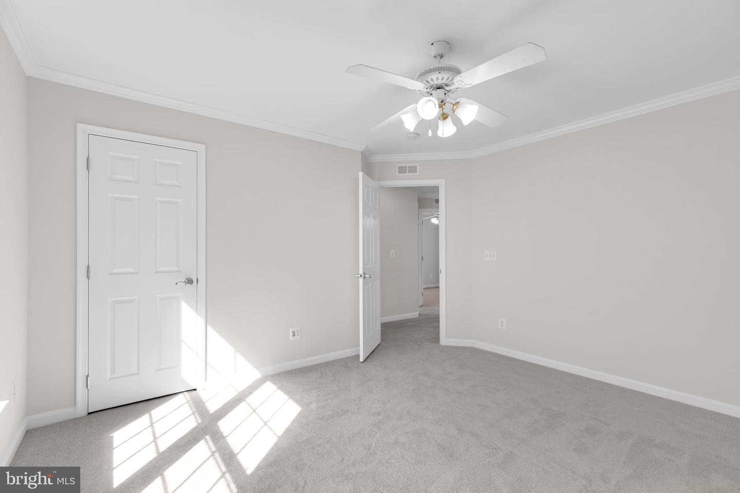 8566 BRICKSHIRE LN, MANASSAS, Virginia 20112, 4 Bedrooms Bedrooms, ,3 BathroomsBathrooms,Residential,For sale,8566 BRICKSHIRE LN,VAPW2106384 MLS # VAPW2106384