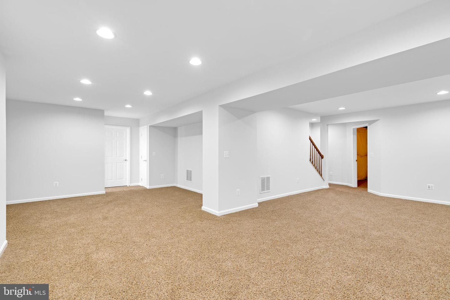 8566 BRICKSHIRE LN, MANASSAS, Virginia 20112, 4 Bedrooms Bedrooms, ,3 BathroomsBathrooms,Residential,For sale,8566 BRICKSHIRE LN,VAPW2106384 MLS # VAPW2106384