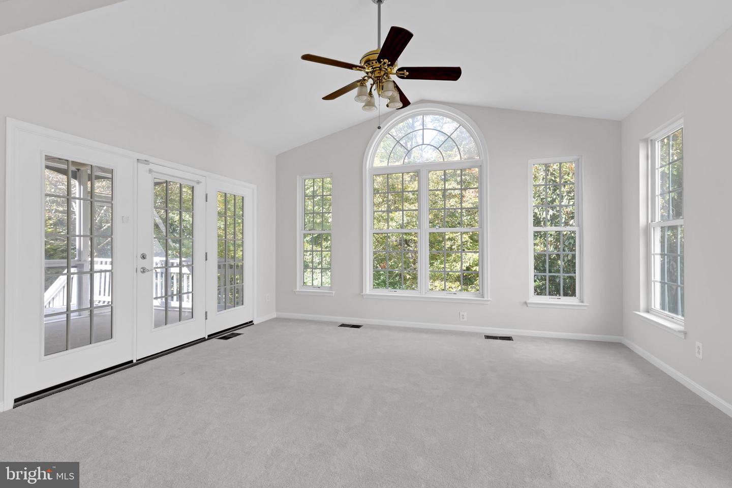 8566 BRICKSHIRE LN, MANASSAS, Virginia 20112, 4 Bedrooms Bedrooms, ,3 BathroomsBathrooms,Residential,For sale,8566 BRICKSHIRE LN,VAPW2106384 MLS # VAPW2106384