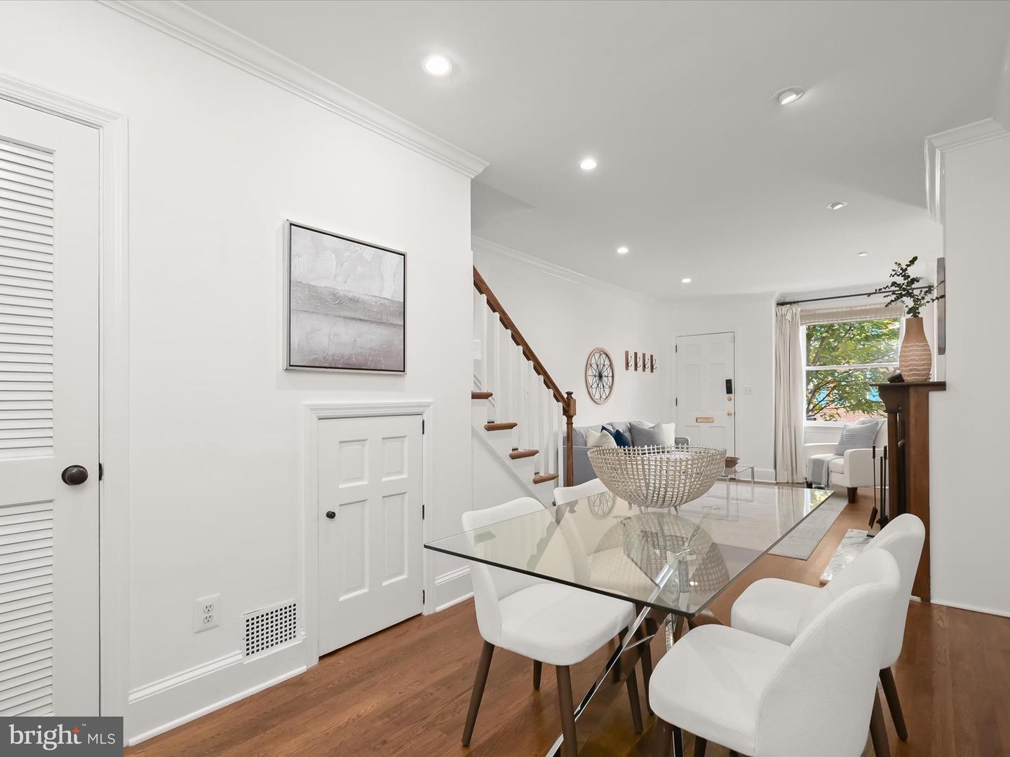 3407 Q ST NW, WASHINGTON, District Of Columbia 20007, 2 Bedrooms Bedrooms, ,1 BathroomBathrooms,Residential,For sale,3407 Q ST NW,DCDC2228032 MLS # DCDC2228032 3407 Q ST NW, WASHINGTON, District Of Columbia 20007, 2 Bedrooms Bedrooms, ,1 BathroomBathrooms,Residential,For sale,3407 Q ST NW,DCDC2228032 MLS # DCDC2228032