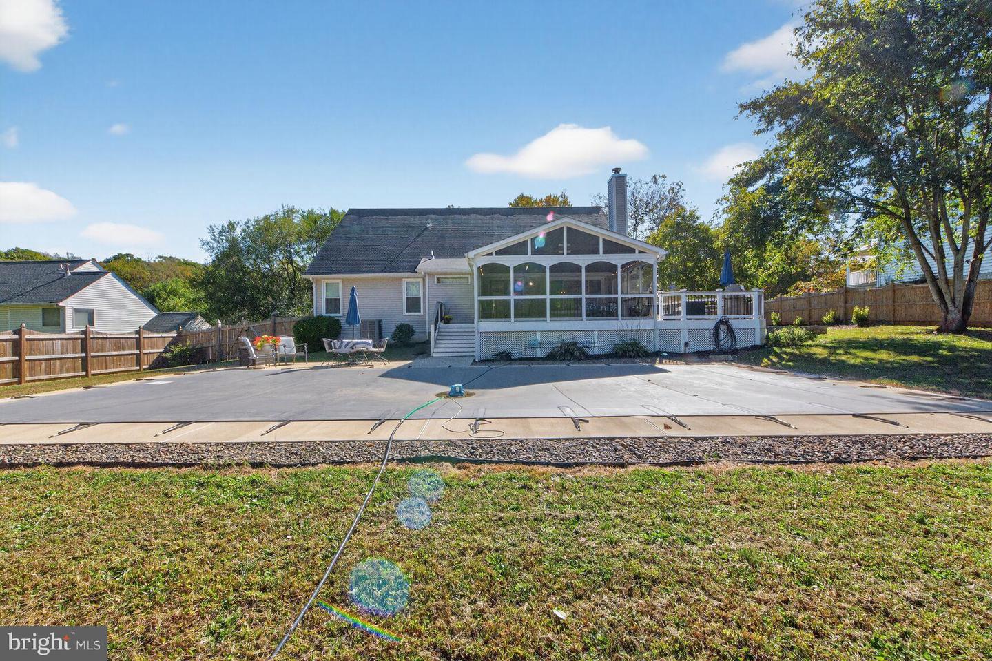 35570 SASSAFRAS DR, ROUND HILL, Virginia 20141, 3 Bedrooms Bedrooms, 5 Rooms Rooms,2 BathroomsBathrooms,Residential,For sale,35570 SASSAFRAS DR,VALO2109350 MLS # VALO2109350