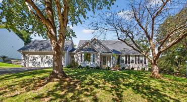 35570 SASSAFRAS DR, ROUND HILL, Virginia 20141, 3 Bedrooms Bedrooms, 5 Rooms Rooms,2 BathroomsBathrooms,Residential,For sale,35570 SASSAFRAS DR,VALO2109350 MLS # VALO2109350