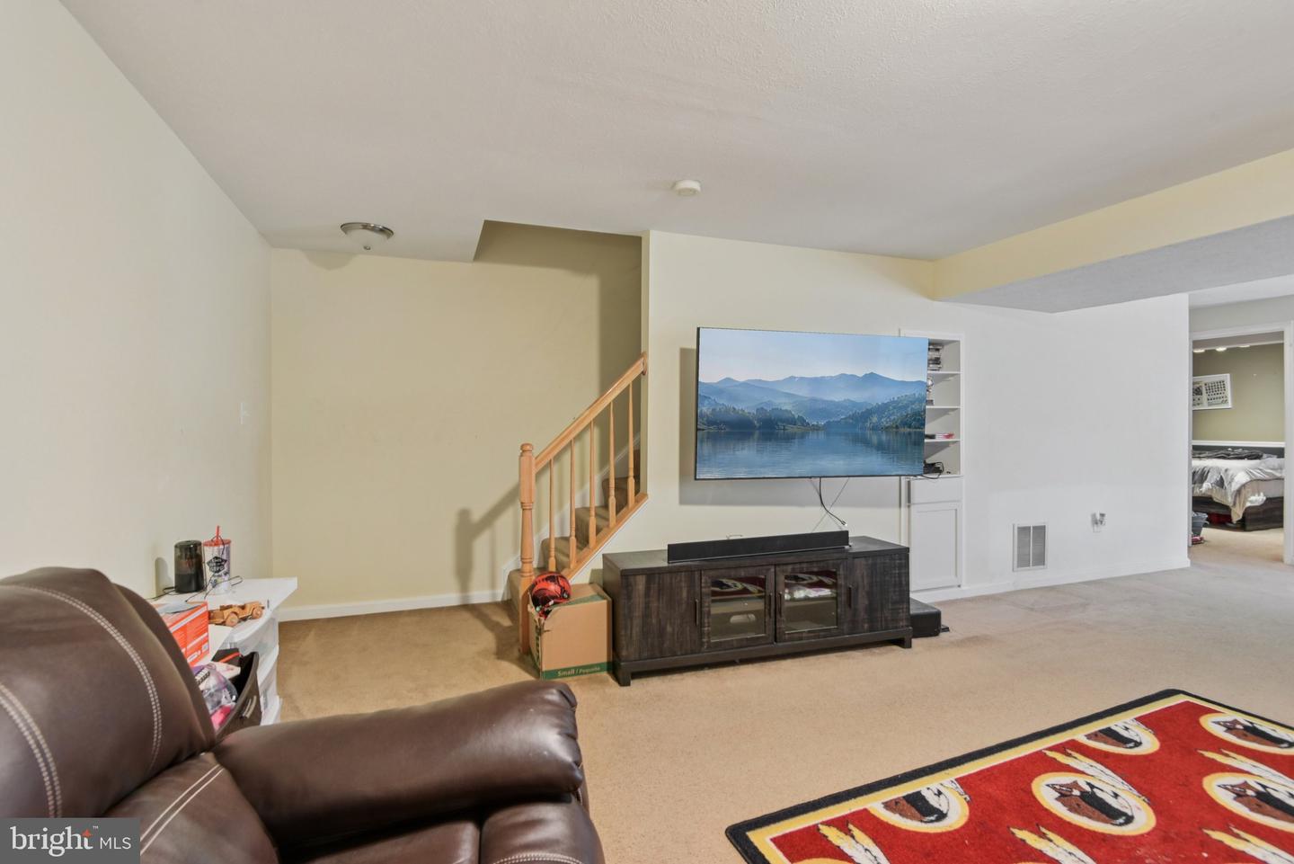 9101 SAINSBURY CT, BRISTOW, Virginia 20136, 5 Bedrooms Bedrooms, ,3 BathroomsBathrooms,Residential,For sale,9101 SAINSBURY CT,VAPW2106428 MLS # VAPW2106428 9101 SAINSBURY CT, BRISTOW, Virginia 20136, 5 Bedrooms Bedrooms, ,3 BathroomsBathrooms,Residential,For sale,9101 SAINSBURY CT,VAPW2106428 MLS # VAPW2106428