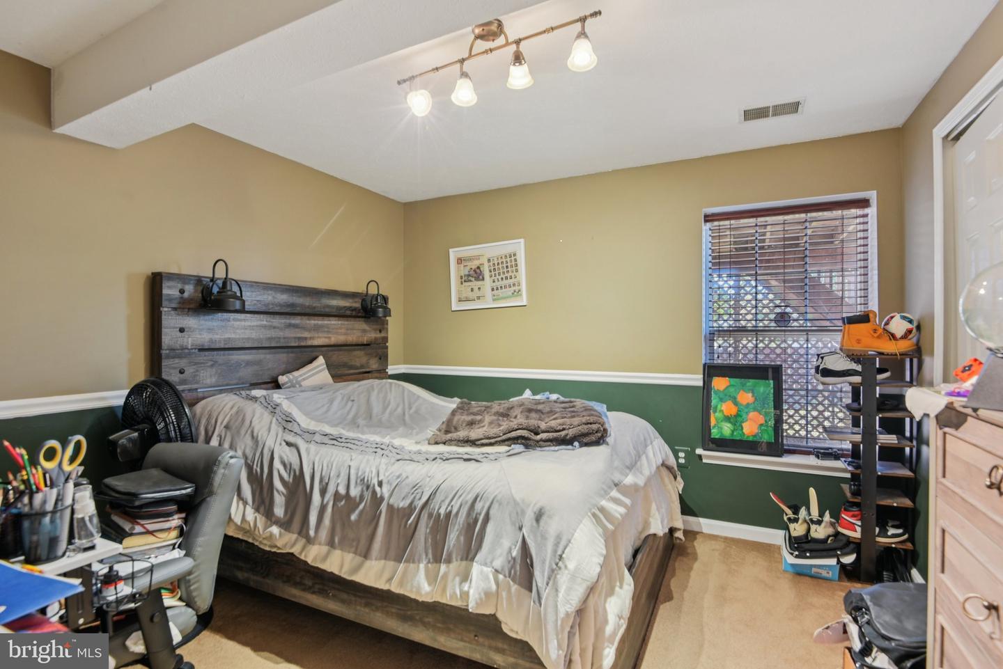 9101 SAINSBURY CT, BRISTOW, Virginia 20136, 5 Bedrooms Bedrooms, ,3 BathroomsBathrooms,Residential,For sale,9101 SAINSBURY CT,VAPW2106428 MLS # VAPW2106428 9101 SAINSBURY CT, BRISTOW, Virginia 20136, 5 Bedrooms Bedrooms, ,3 BathroomsBathrooms,Residential,For sale,9101 SAINSBURY CT,VAPW2106428 MLS # VAPW2106428