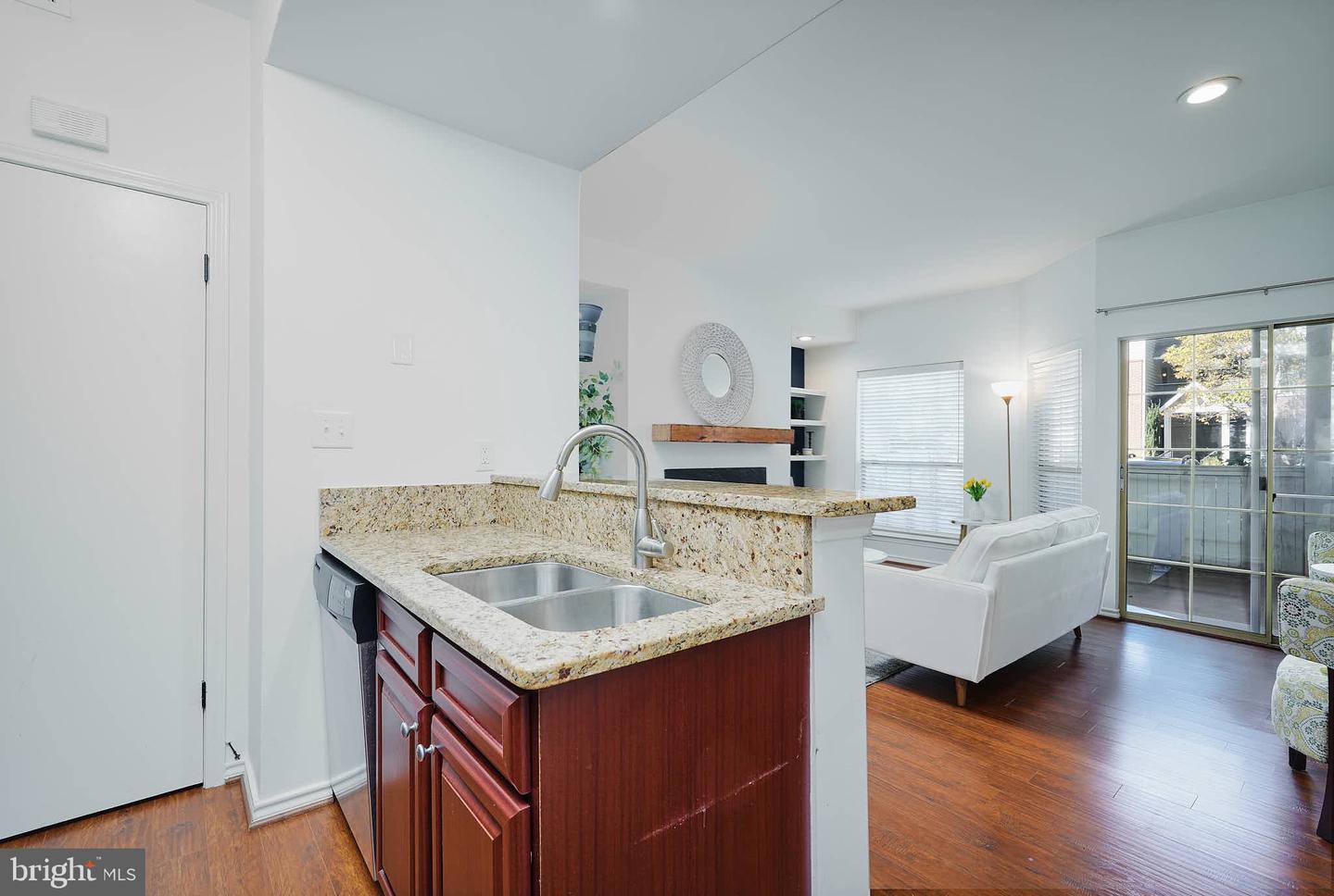 3922 PENDERVIEW DR #305, FAIRFAX, Virginia 22033, 1 Bedroom Bedrooms, ,1 BathroomBathrooms,Residential,For sale,3922 PENDERVIEW DR #305,VAFX2275460 MLS # VAFX2275460 3922 PENDERVIEW DR #305, FAIRFAX, Virginia 22033, 1 Bedroom Bedrooms, ,1 BathroomBathrooms,Residential,For sale,3922 PENDERVIEW DR #305,VAFX2275460 MLS # VAFX2275460