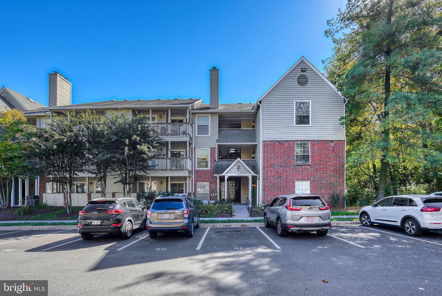 3922 PENDERVIEW DR #305, FAIRFAX, Virginia 22033, 1 Bedroom Bedrooms, ,1 BathroomBathrooms,Residential,For sale,3922 PENDERVIEW DR #305,VAFX2275460 MLS # VAFX2275460 3922 PENDERVIEW DR #305, FAIRFAX, Virginia 22033, 1 Bedroom Bedrooms, ,1 BathroomBathrooms,Residential,For sale,3922 PENDERVIEW DR #305,VAFX2275460 MLS # VAFX2275460
