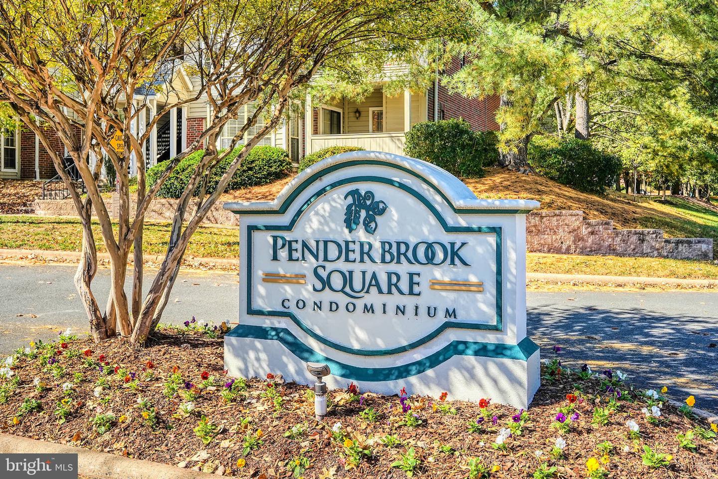 3922 PENDERVIEW DR #305, FAIRFAX, Virginia 22033, 1 Bedroom Bedrooms, ,1 BathroomBathrooms,Residential,For sale,3922 PENDERVIEW DR #305,VAFX2275460 MLS # VAFX2275460 3922 PENDERVIEW DR #305, FAIRFAX, Virginia 22033, 1 Bedroom Bedrooms, ,1 BathroomBathrooms,Residential,For sale,3922 PENDERVIEW DR #305,VAFX2275460 MLS # VAFX2275460