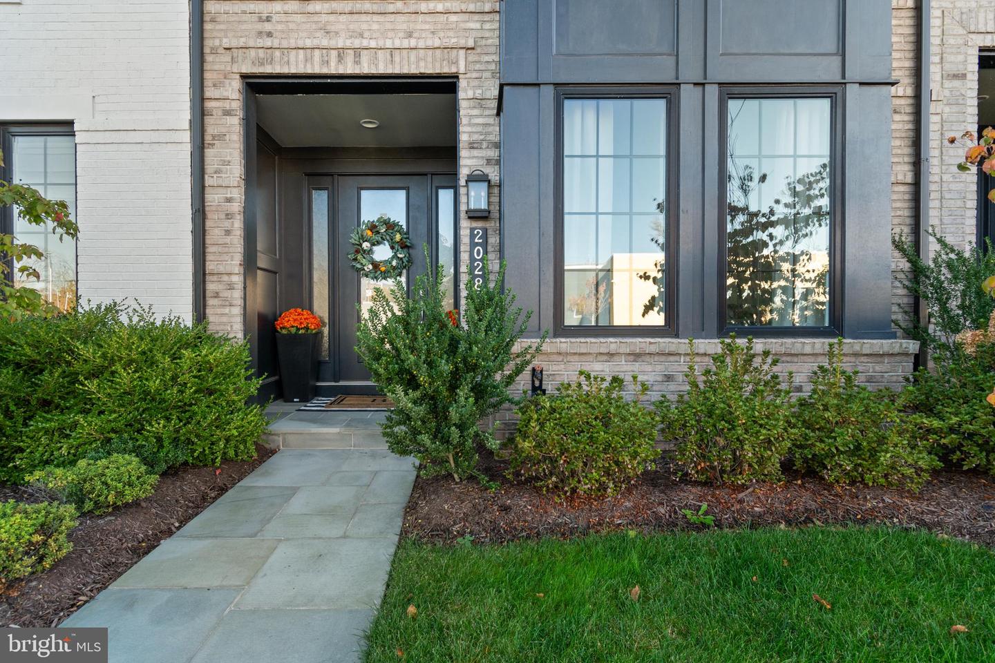 20287 SAVIN HILL DR, ASHBURN, Virginia 20147, 4 Bedrooms Bedrooms, 14 Rooms Rooms,3 BathroomsBathrooms,Residential,For sale,20287 SAVIN HILL DR,VALO2109374 MLS # VALO2109374