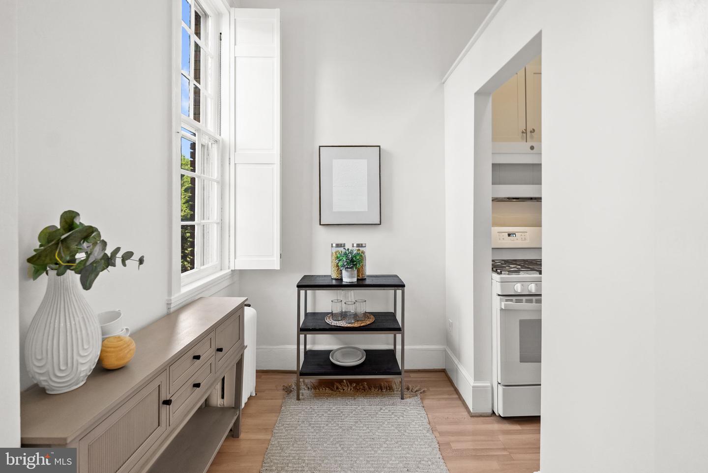 3039 MACOMB ST NW #35, WASHINGTON, District Of Columbia 20008, 1 Bedroom Bedrooms, ,1 BathroomBathrooms,Residential,For sale,3039 MACOMB ST NW #35,DCDC2228110 MLS # DCDC2228110 3039 MACOMB ST NW #35, WASHINGTON, District Of Columbia 20008, 1 Bedroom Bedrooms, ,1 BathroomBathrooms,Residential,For sale,3039 MACOMB ST NW #35,DCDC2228110 MLS # DCDC2228110