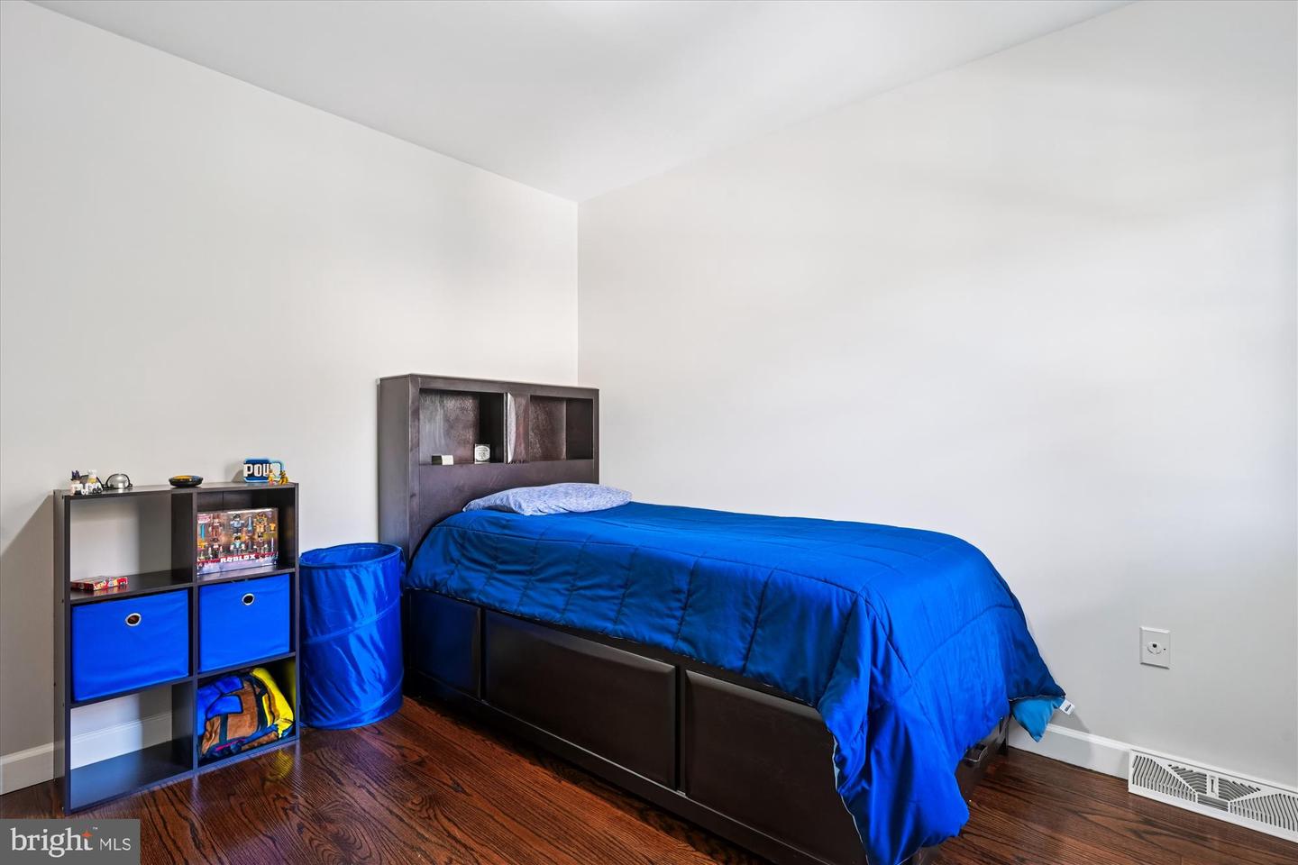 10919 SPURLOCK CT, FAIRFAX, Virginia 22032, 5 Bedrooms Bedrooms, ,3 BathroomsBathrooms,Residential,For sale,10919 SPURLOCK CT,VAFX2275392 MLS # VAFX2275392 10919 SPURLOCK CT, FAIRFAX, Virginia 22032, 5 Bedrooms Bedrooms, ,3 BathroomsBathrooms,Residential,For sale,10919 SPURLOCK CT,VAFX2275392 MLS # VAFX2275392