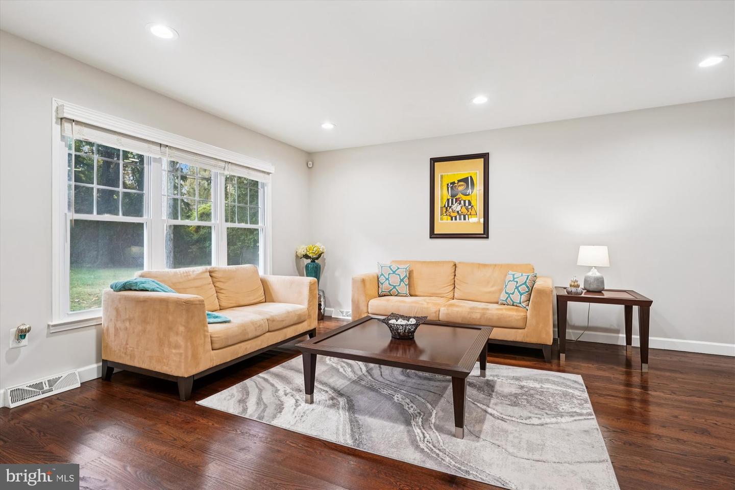 10919 SPURLOCK CT, FAIRFAX, Virginia 22032, 5 Bedrooms Bedrooms, ,3 BathroomsBathrooms,Residential,For sale,10919 SPURLOCK CT,VAFX2275392 MLS # VAFX2275392 10919 SPURLOCK CT, FAIRFAX, Virginia 22032, 5 Bedrooms Bedrooms, ,3 BathroomsBathrooms,Residential,For sale,10919 SPURLOCK CT,VAFX2275392 MLS # VAFX2275392