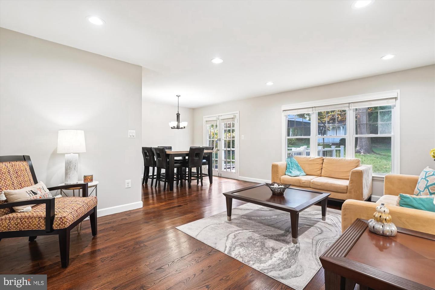 10919 SPURLOCK CT, FAIRFAX, Virginia 22032, 5 Bedrooms Bedrooms, ,3 BathroomsBathrooms,Residential,For sale,10919 SPURLOCK CT,VAFX2275392 MLS # VAFX2275392 10919 SPURLOCK CT, FAIRFAX, Virginia 22032, 5 Bedrooms Bedrooms, ,3 BathroomsBathrooms,Residential,For sale,10919 SPURLOCK CT,VAFX2275392 MLS # VAFX2275392