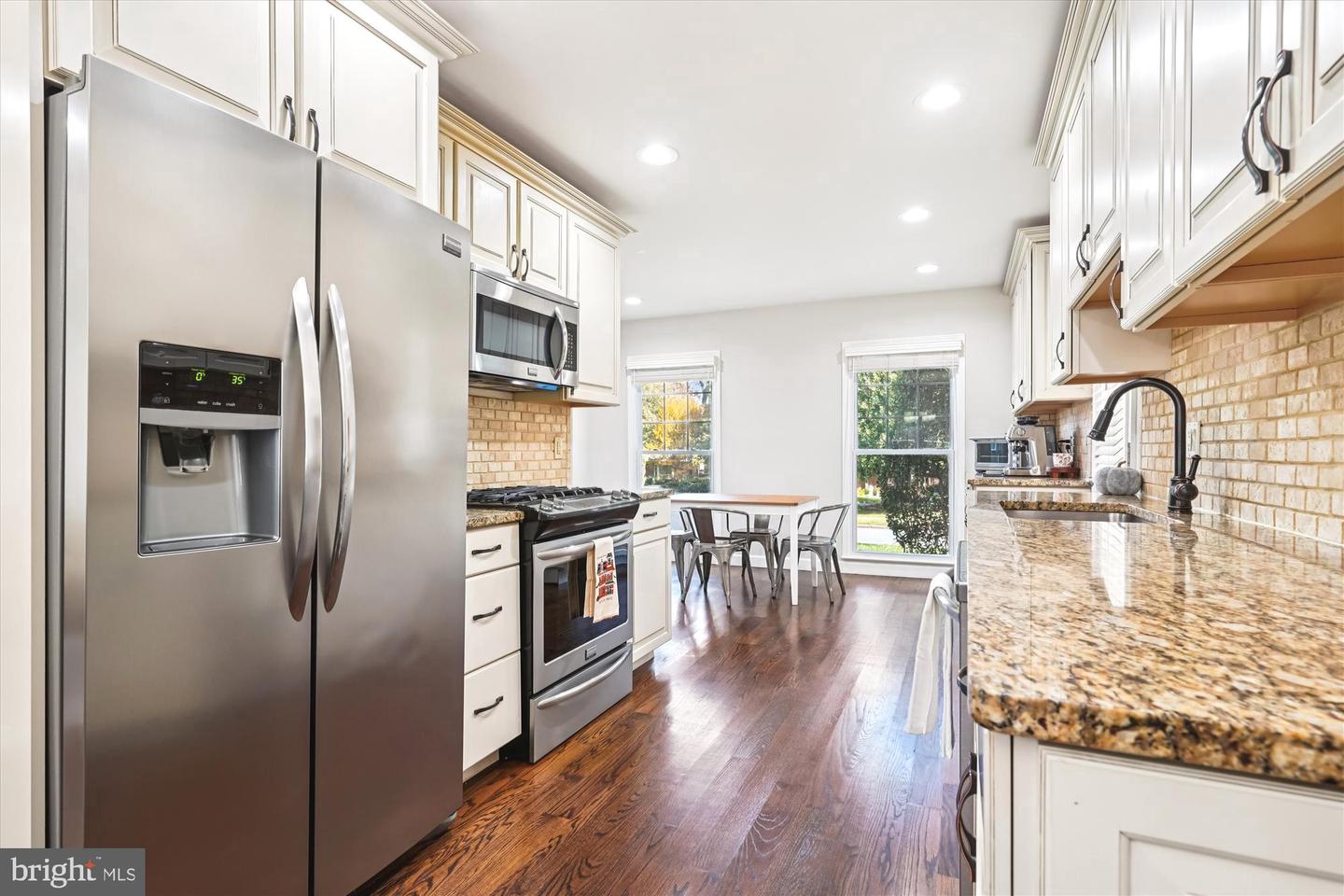 10919 SPURLOCK CT, FAIRFAX, Virginia 22032, 5 Bedrooms Bedrooms, ,3 BathroomsBathrooms,Residential,For sale,10919 SPURLOCK CT,VAFX2275392 MLS # VAFX2275392 10919 SPURLOCK CT, FAIRFAX, Virginia 22032, 5 Bedrooms Bedrooms, ,3 BathroomsBathrooms,Residential,For sale,10919 SPURLOCK CT,VAFX2275392 MLS # VAFX2275392