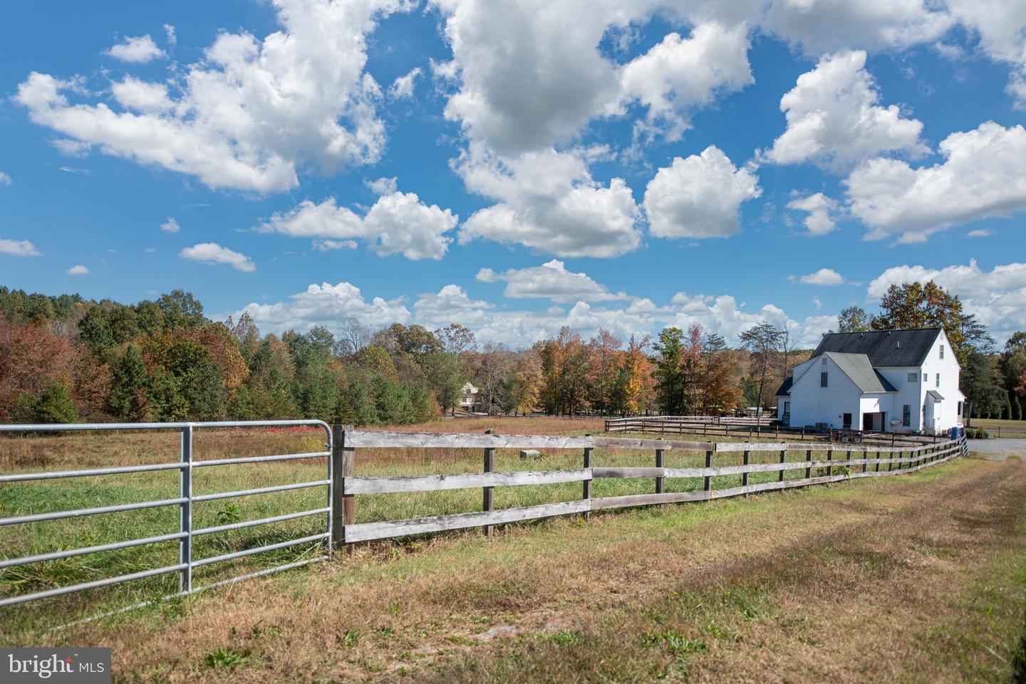 15390 UNION CHURCH RD, BEAVERDAM, Virginia 23015, 5 Bedrooms Bedrooms, ,2 BathroomsBathrooms,Residential,For sale,15390 UNION CHURCH RD,VAHA2001086 MLS # VAHA2001086 15390 UNION CHURCH RD, BEAVERDAM, Virginia 23015, 5 Bedrooms Bedrooms, ,2 BathroomsBathrooms,Residential,For sale,15390 UNION CHURCH RD,VAHA2001086 MLS # VAHA2001086