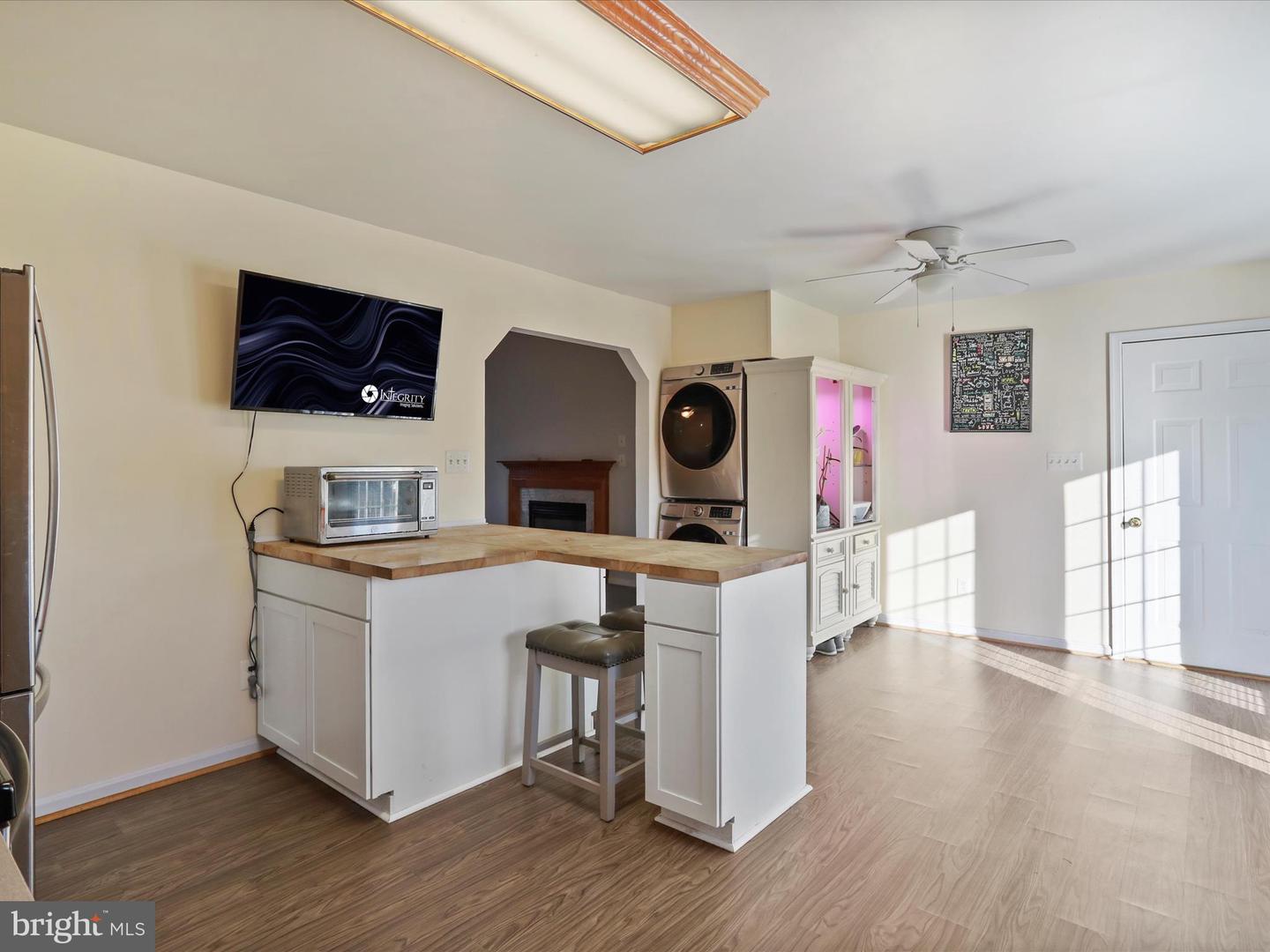 5200 WATERFORD RD, AMISSVILLE, Virginia 20106, 3 Bedrooms Bedrooms, ,2 BathroomsBathrooms,Residential,For sale,5200 WATERFORD RD,VACU2011860 MLS # VACU2011860 5200 WATERFORD RD, AMISSVILLE, Virginia 20106, 3 Bedrooms Bedrooms, ,2 BathroomsBathrooms,Residential,For sale,5200 WATERFORD RD,VACU2011860 MLS # VACU2011860