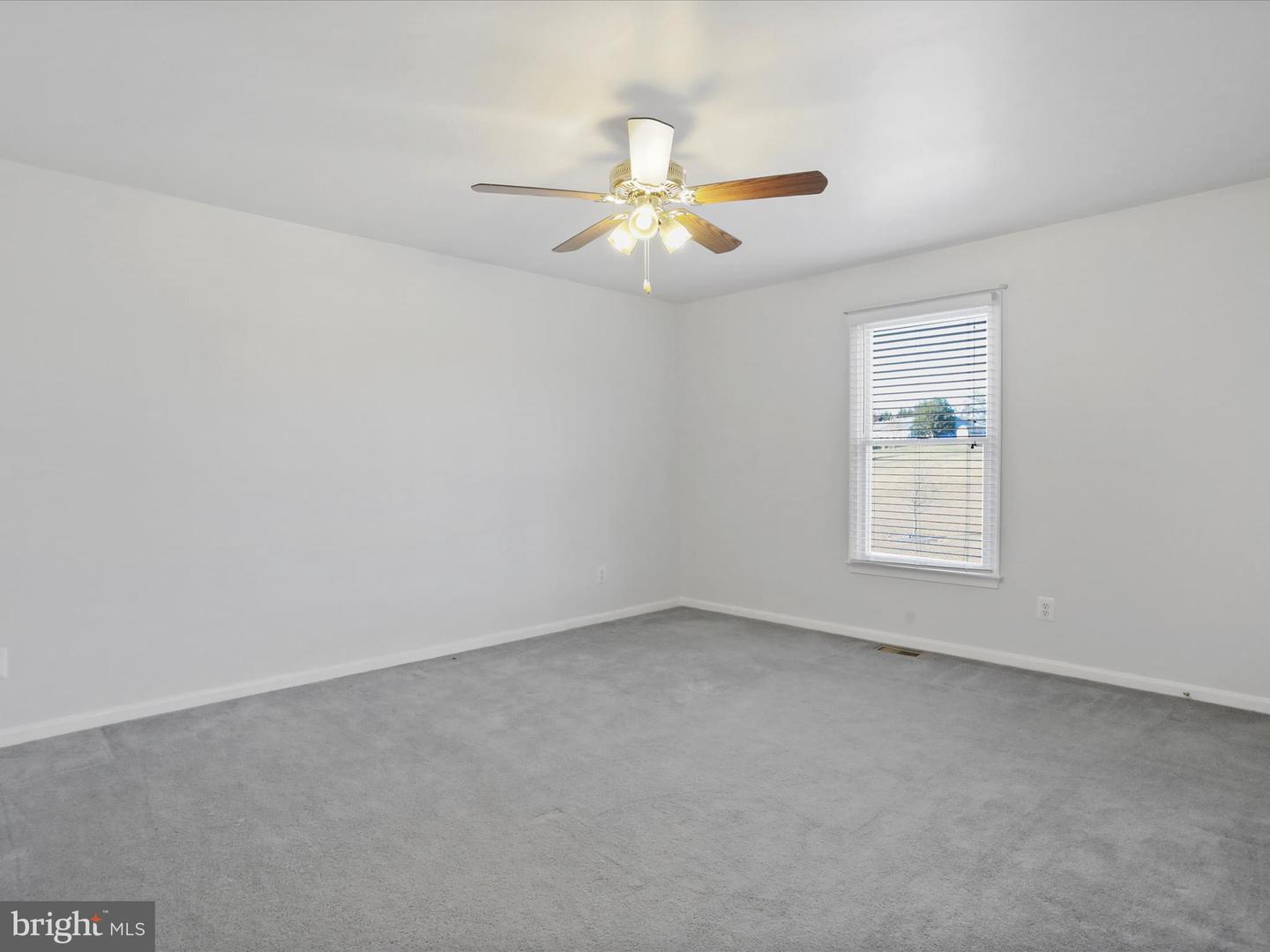 5200 WATERFORD RD, AMISSVILLE, Virginia 20106, 3 Bedrooms Bedrooms, ,2 BathroomsBathrooms,Residential,For sale,5200 WATERFORD RD,VACU2011860 MLS # VACU2011860 5200 WATERFORD RD, AMISSVILLE, Virginia 20106, 3 Bedrooms Bedrooms, ,2 BathroomsBathrooms,Residential,For sale,5200 WATERFORD RD,VACU2011860 MLS # VACU2011860