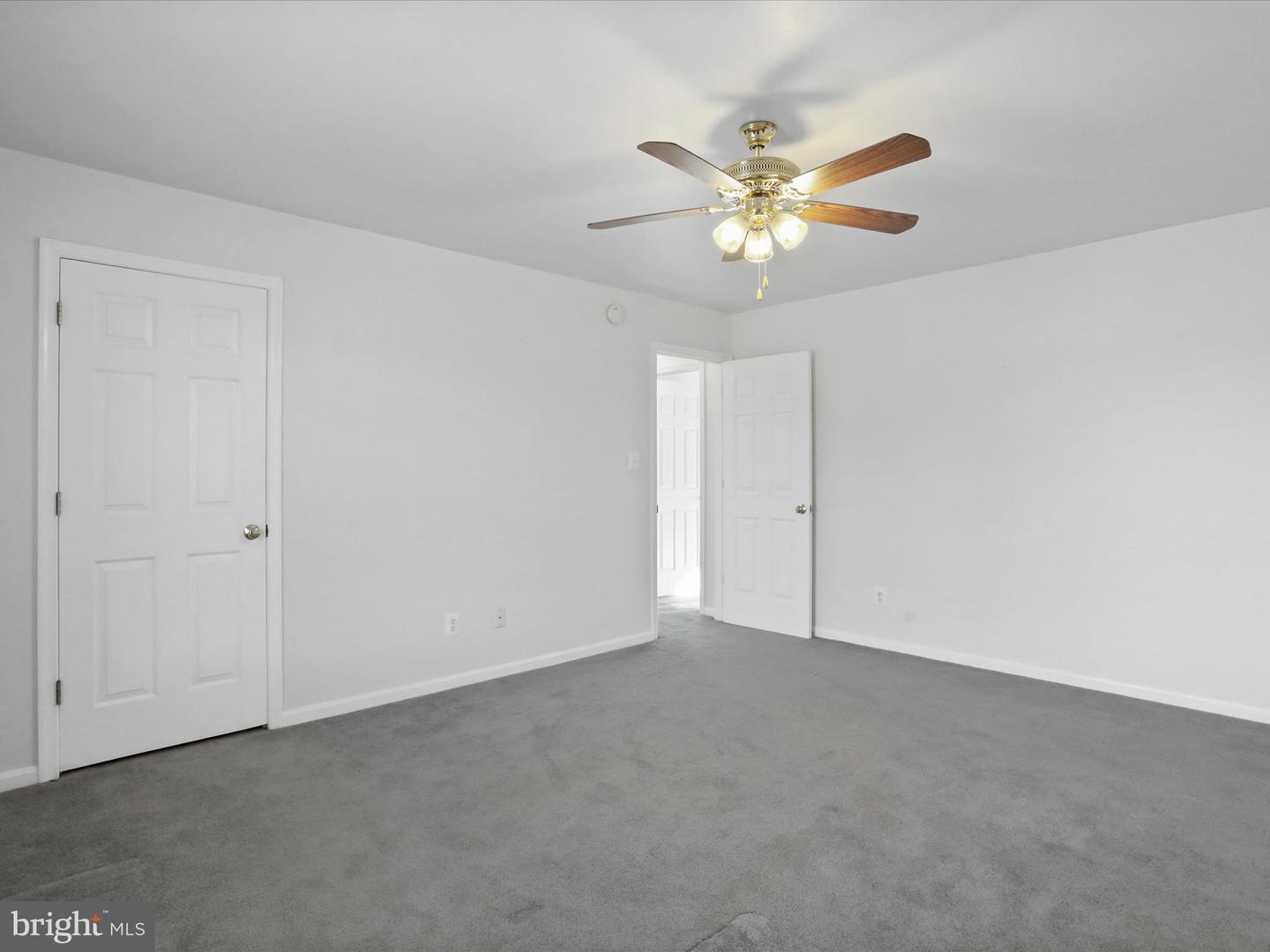 5200 WATERFORD RD, AMISSVILLE, Virginia 20106, 3 Bedrooms Bedrooms, ,2 BathroomsBathrooms,Residential,For sale,5200 WATERFORD RD,VACU2011860 MLS # VACU2011860 5200 WATERFORD RD, AMISSVILLE, Virginia 20106, 3 Bedrooms Bedrooms, ,2 BathroomsBathrooms,Residential,For sale,5200 WATERFORD RD,VACU2011860 MLS # VACU2011860