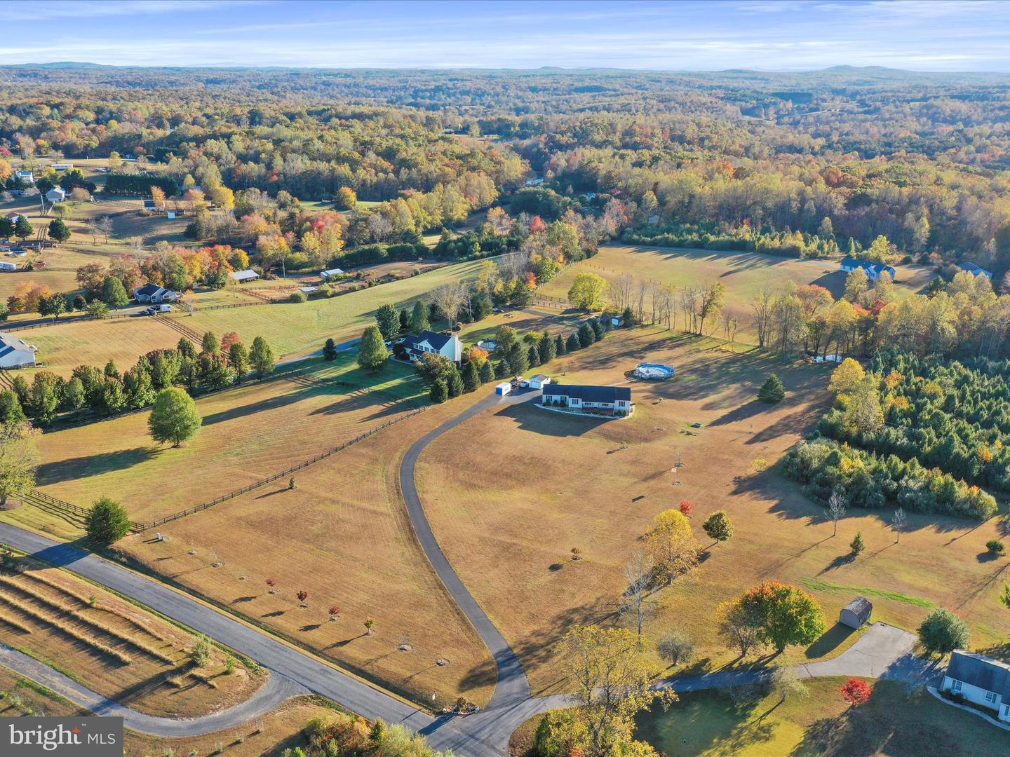 5200 WATERFORD RD, AMISSVILLE, Virginia 20106, 3 Bedrooms Bedrooms, ,2 BathroomsBathrooms,Residential,For sale,5200 WATERFORD RD,VACU2011860 MLS # VACU2011860 5200 WATERFORD RD, AMISSVILLE, Virginia 20106, 3 Bedrooms Bedrooms, ,2 BathroomsBathrooms,Residential,For sale,5200 WATERFORD RD,VACU2011860 MLS # VACU2011860