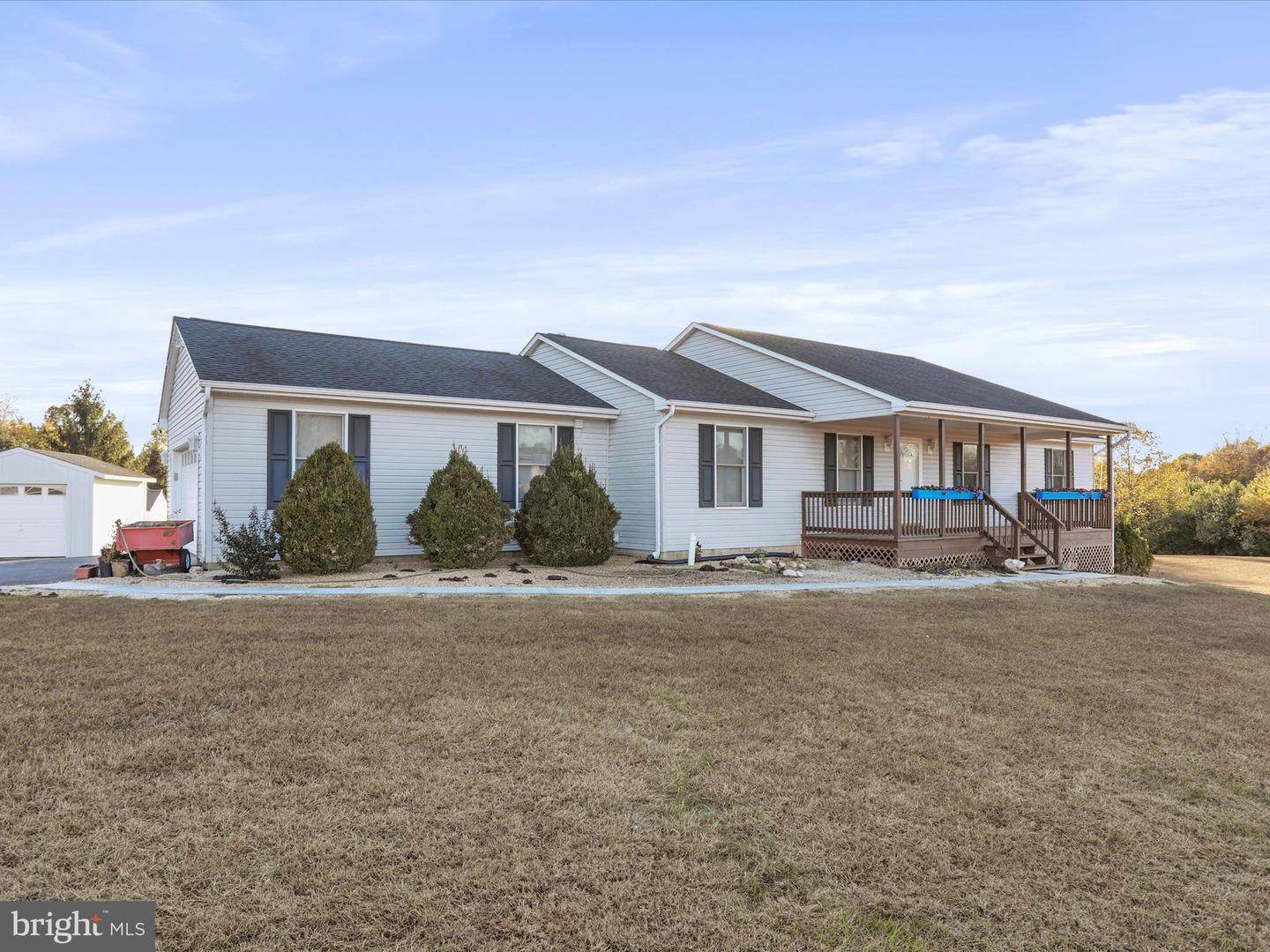 5200 WATERFORD RD, AMISSVILLE, Virginia 20106, 3 Bedrooms Bedrooms, ,2 BathroomsBathrooms,Residential,For sale,5200 WATERFORD RD,VACU2011860 MLS # VACU2011860 5200 WATERFORD RD, AMISSVILLE, Virginia 20106, 3 Bedrooms Bedrooms, ,2 BathroomsBathrooms,Residential,For sale,5200 WATERFORD RD,VACU2011860 MLS # VACU2011860