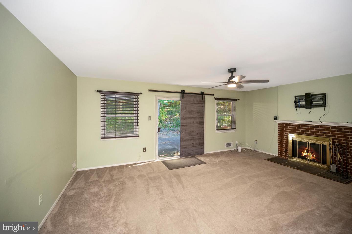 6507 BYRON AVE, SPRINGFIELD, Virginia 22150, 3 Bedrooms Bedrooms, ,3 BathroomsBathrooms,Residential,For sale,6507 BYRON AVE,VAFX2275538 MLS # VAFX2275538