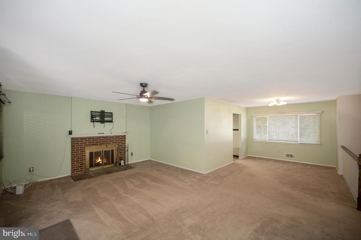 6507 BYRON AVE, SPRINGFIELD, Virginia 22150, 3 Bedrooms Bedrooms, ,3 BathroomsBathrooms,Residential,For sale,6507 BYRON AVE,VAFX2275538 MLS # VAFX2275538
