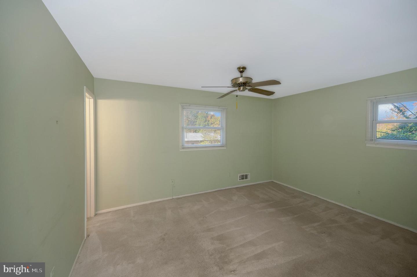 6507 BYRON AVE, SPRINGFIELD, Virginia 22150, 3 Bedrooms Bedrooms, ,3 BathroomsBathrooms,Residential,For sale,6507 BYRON AVE,VAFX2275538 MLS # VAFX2275538