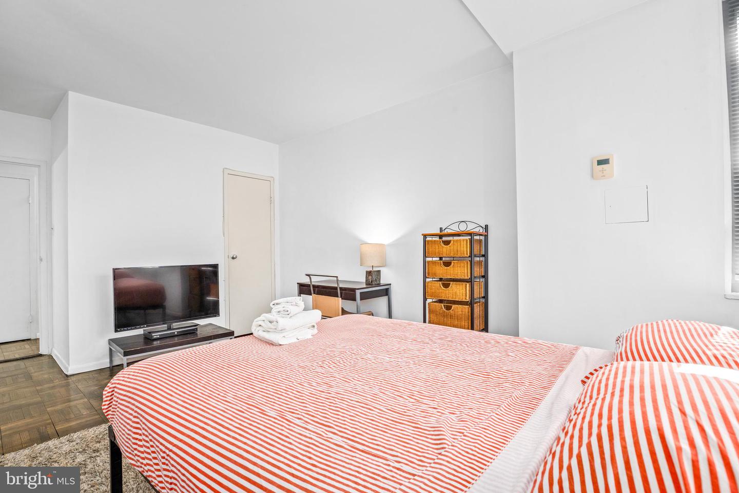 4200 CATHEDRAL AVE NW #818, WASHINGTON, District Of Columbia 20016, 1 Bedroom Bedrooms, ,1 BathroomBathrooms,Residential,For sale,4200 CATHEDRAL AVE NW #818,DCDC2228196 MLS # DCDC2228196 4200 CATHEDRAL AVE NW #818, WASHINGTON, District Of Columbia 20016, 1 Bedroom Bedrooms, ,1 BathroomBathrooms,Residential,For sale,4200 CATHEDRAL AVE NW #818,DCDC2228196 MLS # DCDC2228196