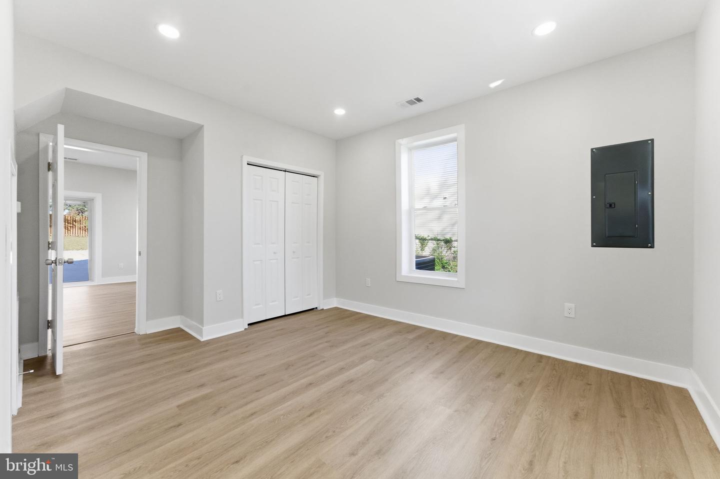 9204 DOUGLAS ST, MANASSAS, Virginia 20110, 4 Bedrooms Bedrooms, ,3 BathroomsBathrooms,Residential,For sale,9204 DOUGLAS ST,VAMN2009552 MLS # VAMN2009552