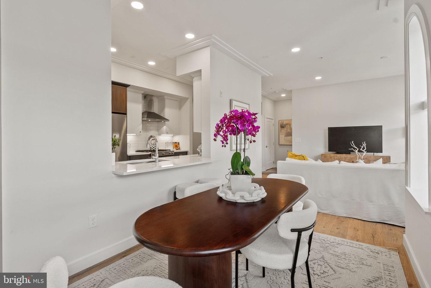625 SLATERS LN #401, ALEXANDRIA, Virginia 22314, 1 Bedroom Bedrooms, ,1 BathroomBathrooms,Residential,For sale,625 SLATERS LN #401,VAAX2051106 MLS # VAAX2051106 625 SLATERS LN #401, ALEXANDRIA, Virginia 22314, 1 Bedroom Bedrooms, ,1 BathroomBathrooms,Residential,For sale,625 SLATERS LN #401,VAAX2051106 MLS # VAAX2051106