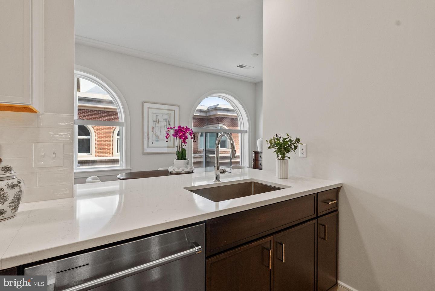 625 SLATERS LN #401, ALEXANDRIA, Virginia 22314, 1 Bedroom Bedrooms, ,1 BathroomBathrooms,Residential,For sale,625 SLATERS LN #401,VAAX2051106 MLS # VAAX2051106 625 SLATERS LN #401, ALEXANDRIA, Virginia 22314, 1 Bedroom Bedrooms, ,1 BathroomBathrooms,Residential,For sale,625 SLATERS LN #401,VAAX2051106 MLS # VAAX2051106