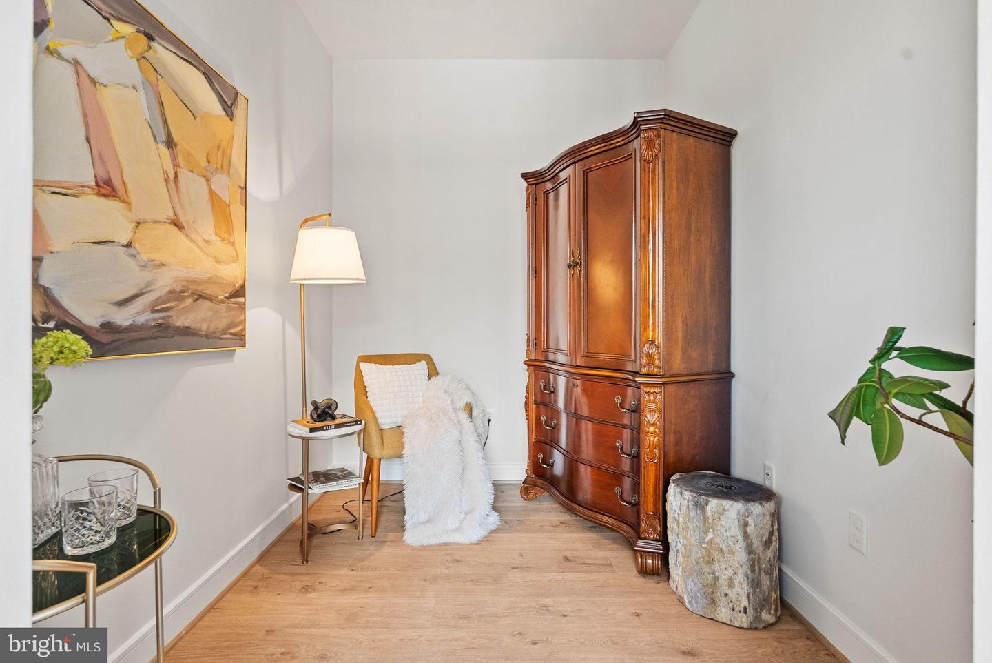 625 SLATERS LN #401, ALEXANDRIA, Virginia 22314, 1 Bedroom Bedrooms, ,1 BathroomBathrooms,Residential,For sale,625 SLATERS LN #401,VAAX2051106 MLS # VAAX2051106 625 SLATERS LN #401, ALEXANDRIA, Virginia 22314, 1 Bedroom Bedrooms, ,1 BathroomBathrooms,Residential,For sale,625 SLATERS LN #401,VAAX2051106 MLS # VAAX2051106