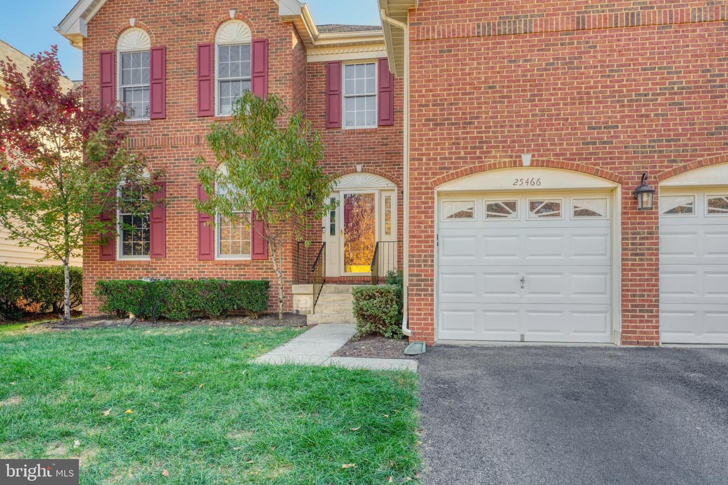 25466 CHAMBERS DR, CHANTILLY, Virginia 20152, 4 Bedrooms Bedrooms, ,3 BathroomsBathrooms,Residential,For sale,25466 CHAMBERS DR,VALO2109394 MLS # VALO2109394 25466 CHAMBERS DR, CHANTILLY, Virginia 20152, 4 Bedrooms Bedrooms, ,3 BathroomsBathrooms,Residential,For sale,25466 CHAMBERS DR,VALO2109394 MLS # VALO2109394