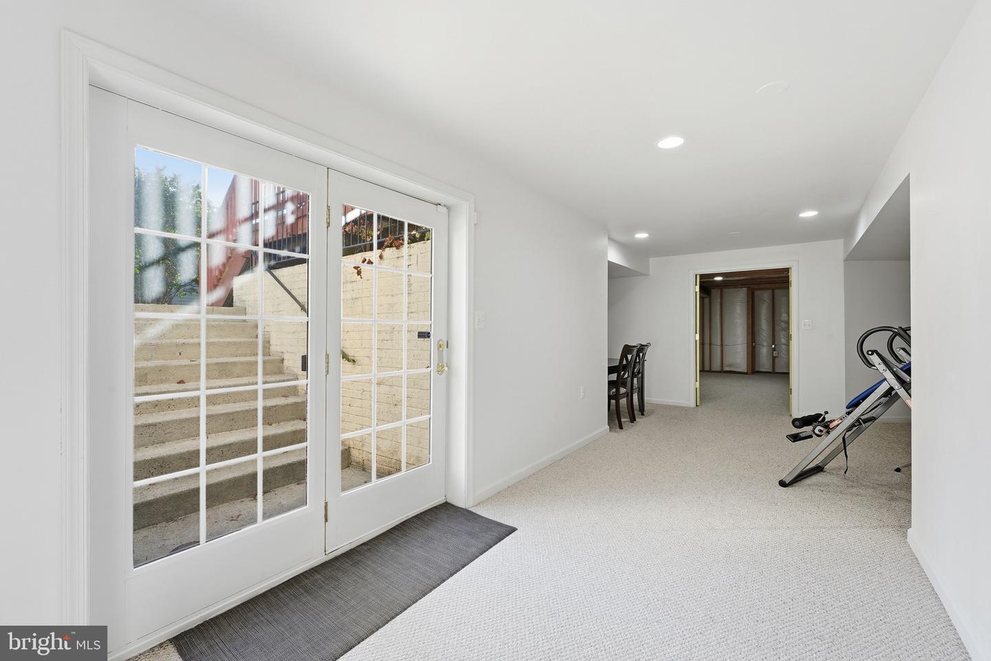 25466 CHAMBERS DR, CHANTILLY, Virginia 20152, 4 Bedrooms Bedrooms, ,3 BathroomsBathrooms,Residential,For sale,25466 CHAMBERS DR,VALO2109394 MLS # VALO2109394 25466 CHAMBERS DR, CHANTILLY, Virginia 20152, 4 Bedrooms Bedrooms, ,3 BathroomsBathrooms,Residential,For sale,25466 CHAMBERS DR,VALO2109394 MLS # VALO2109394