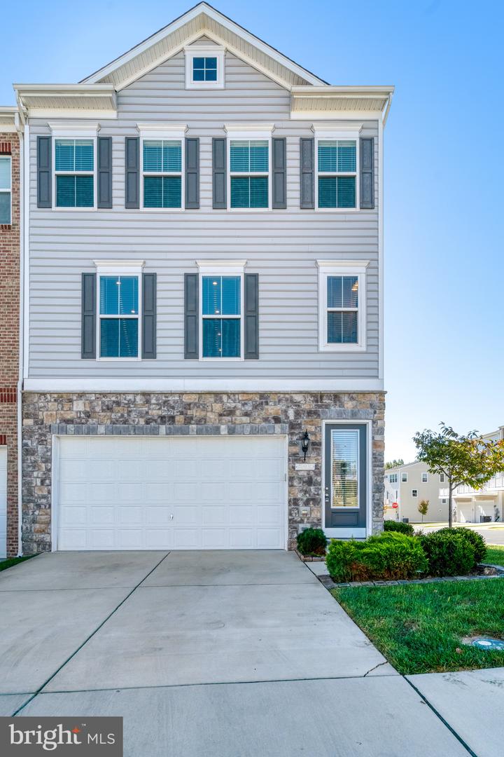 5019 LITTLE MARTHA WAY, WOODBRIDGE, Virginia 22192, 4 Bedrooms Bedrooms, ,3 BathroomsBathrooms,Residential,For sale,5019 LITTLE MARTHA WAY,VAPW2106460 MLS # VAPW2106460 5019 LITTLE MARTHA WAY, WOODBRIDGE, Virginia 22192, 4 Bedrooms Bedrooms, ,3 BathroomsBathrooms,Residential,For sale,5019 LITTLE MARTHA WAY,VAPW2106460 MLS # VAPW2106460