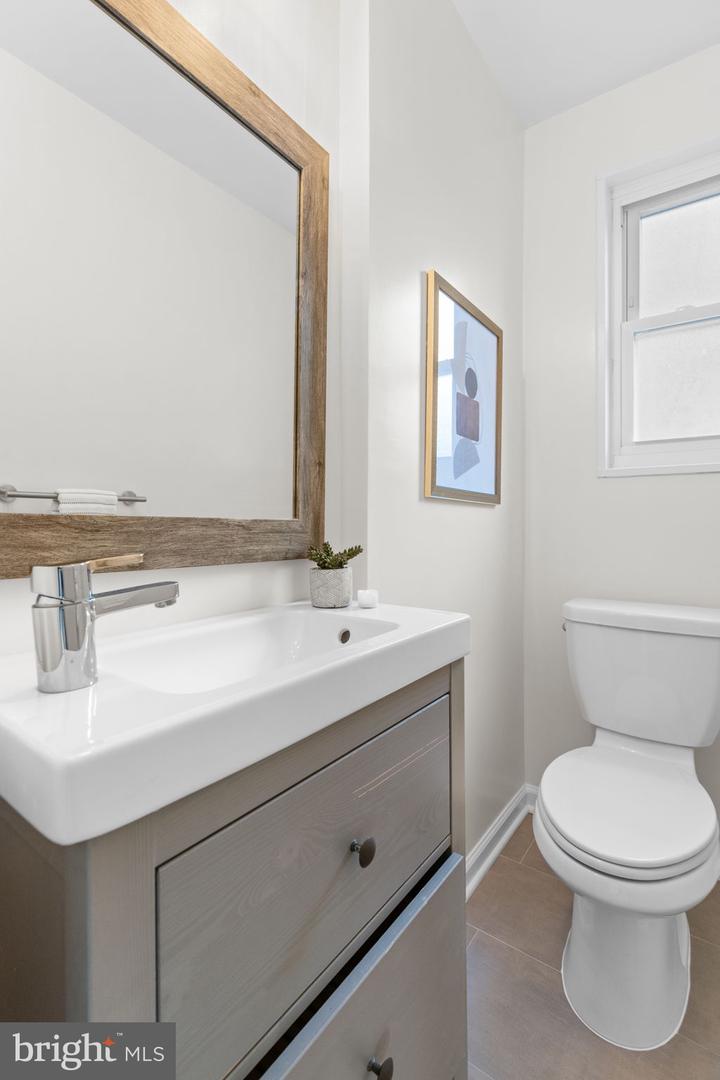 59 E TAYLOR RUN PKWY, ALEXANDRIA, Virginia 22314, 3 Bedrooms Bedrooms, ,1 BathroomBathrooms,Residential,For sale,59 E TAYLOR RUN PKWY,VAAX2051092 MLS # VAAX2051092 59 E TAYLOR RUN PKWY, ALEXANDRIA, Virginia 22314, 3 Bedrooms Bedrooms, ,1 BathroomBathrooms,Residential,For sale,59 E TAYLOR RUN PKWY,VAAX2051092 MLS # VAAX2051092
