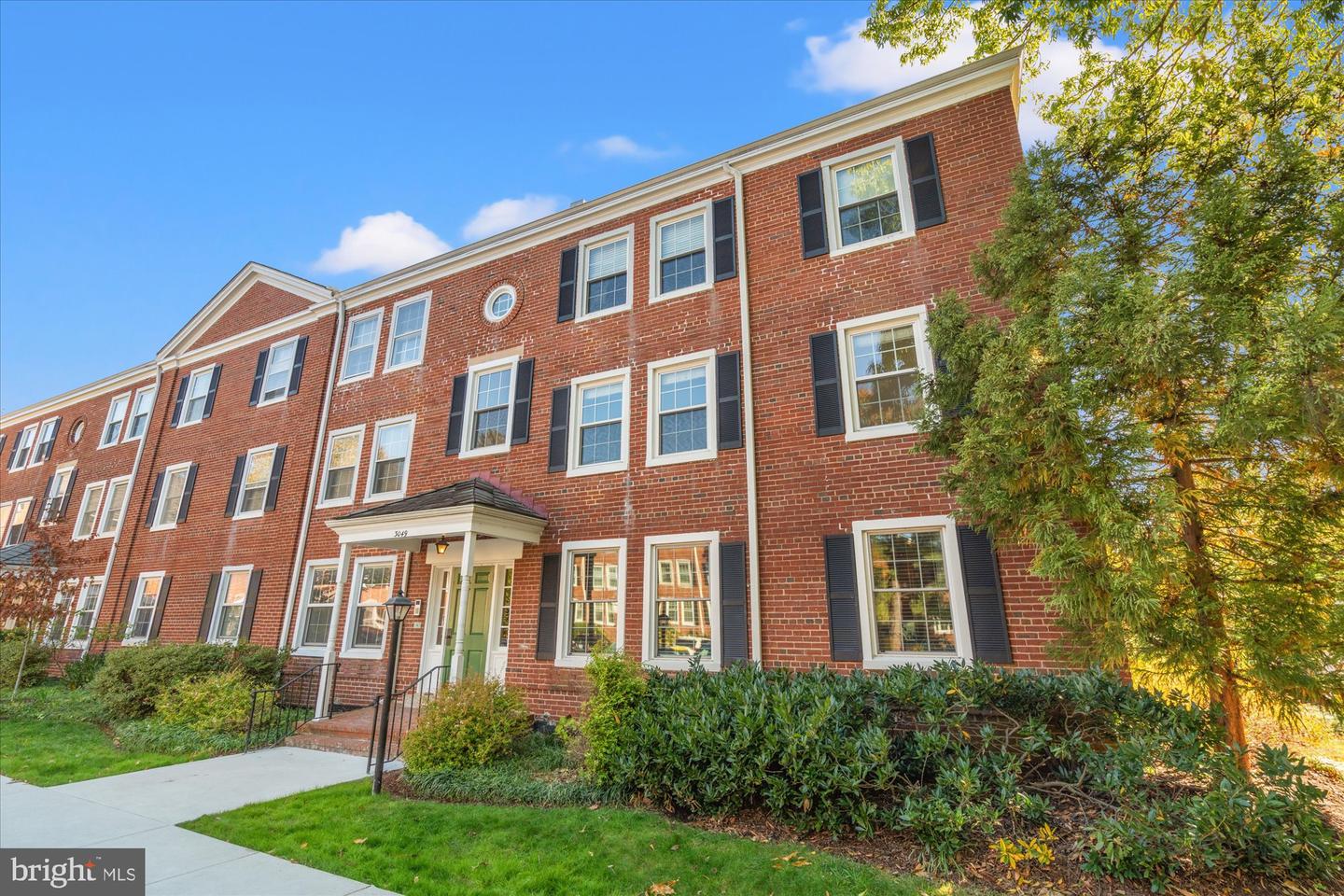 3049 S BUCHANAN ST #B2, ARLINGTON, Virginia 22206, 1 Bedroom Bedrooms, ,1 BathroomBathrooms,Residential,For sale,3049 S BUCHANAN ST #B2,VAAR2065220 MLS # VAAR2065220 3049 S BUCHANAN ST #B2, ARLINGTON, Virginia 22206, 1 Bedroom Bedrooms, ,1 BathroomBathrooms,Residential,For sale,3049 S BUCHANAN ST #B2,VAAR2065220 MLS # VAAR2065220