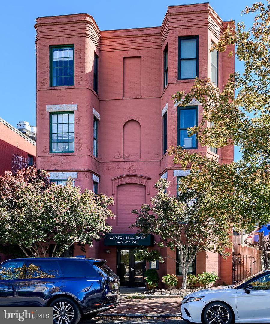 333 2ND ST NE #206, WASHINGTON, District Of Columbia 20002, 1 Bedroom Bedrooms, ,1 BathroomBathrooms,Residential,For sale,333 2ND ST NE #206,DCDC2228242 MLS # DCDC2228242 333 2ND ST NE #206, WASHINGTON, District Of Columbia 20002, 1 Bedroom Bedrooms, ,1 BathroomBathrooms,Residential,For sale,333 2ND ST NE #206,DCDC2228242 MLS # DCDC2228242