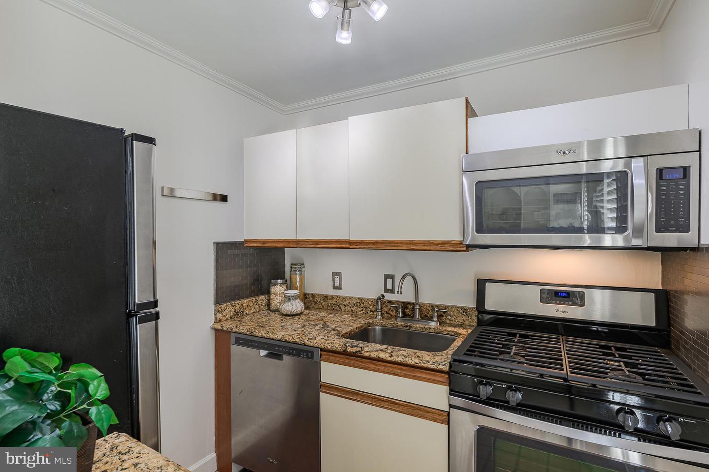 333 2ND ST NE #206, WASHINGTON, District Of Columbia 20002, 1 Bedroom Bedrooms, ,1 BathroomBathrooms,Residential,For sale,333 2ND ST NE #206,DCDC2228242 MLS # DCDC2228242 333 2ND ST NE #206, WASHINGTON, District Of Columbia 20002, 1 Bedroom Bedrooms, ,1 BathroomBathrooms,Residential,For sale,333 2ND ST NE #206,DCDC2228242 MLS # DCDC2228242