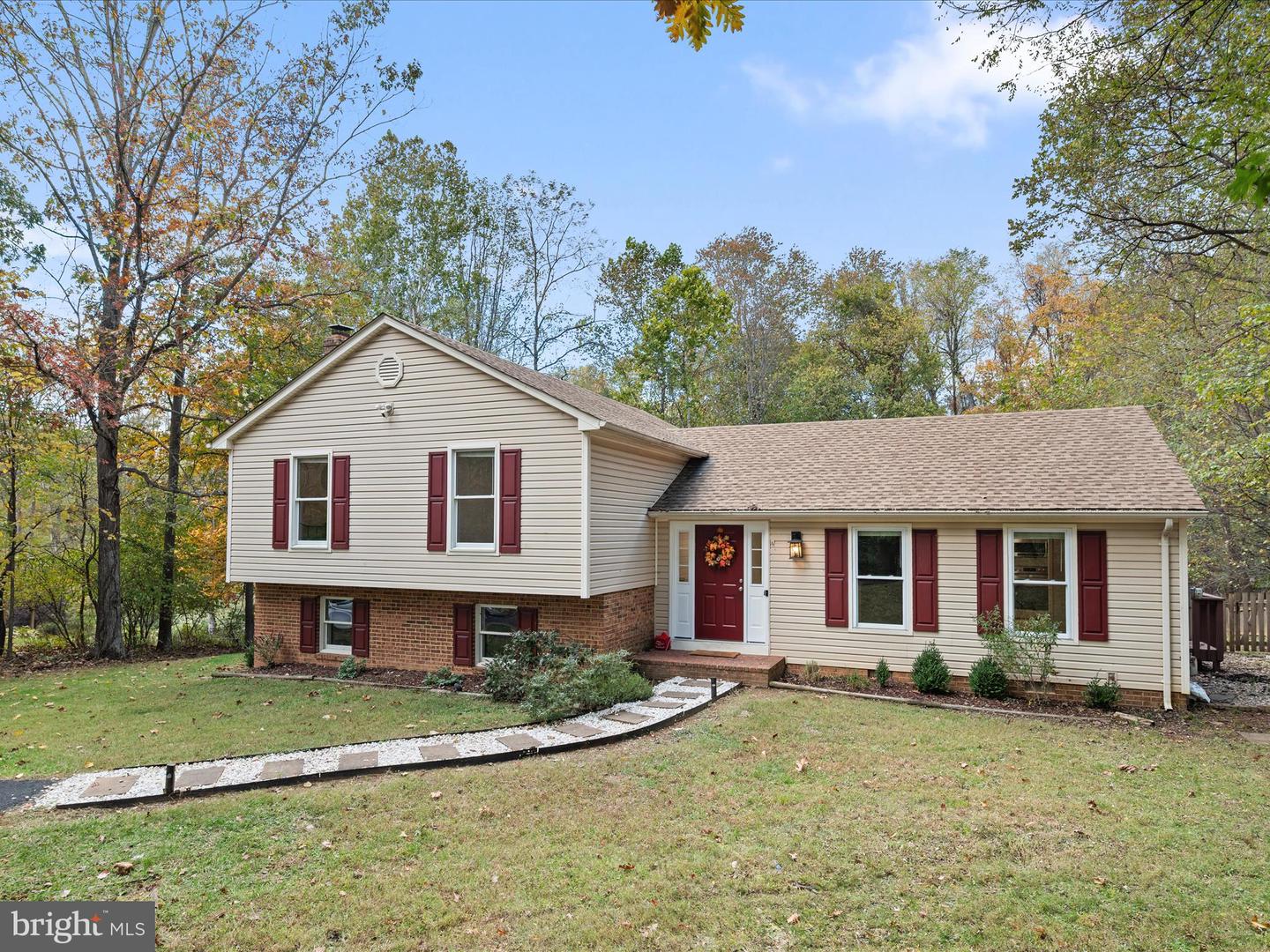 60 HIGH KNOB CT, FRONT ROYAL, Virginia 22630, 4 Bedrooms Bedrooms, ,3 BathroomsBathrooms,Residential,For sale,60 HIGH KNOB CT,VAWR2012606 MLS # VAWR2012606 60 HIGH KNOB CT, FRONT ROYAL, Virginia 22630, 4 Bedrooms Bedrooms, ,3 BathroomsBathrooms,Residential,For sale,60 HIGH KNOB CT,VAWR2012606 MLS # VAWR2012606