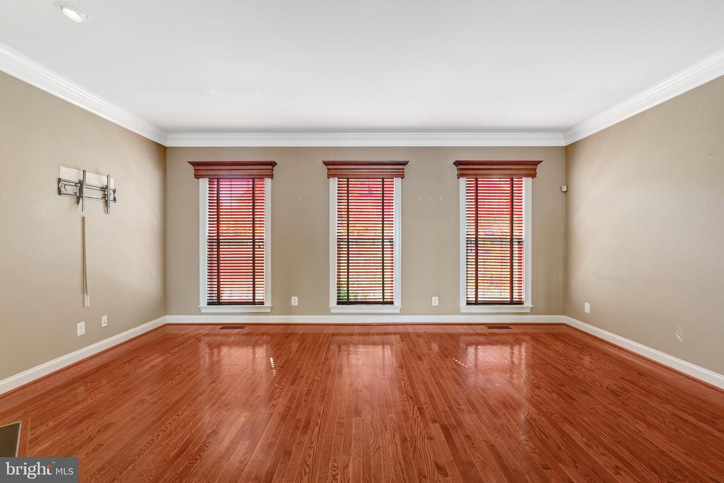 348 PINK AZALEA TER SE, LEESBURG, Virginia 20175, 4 Bedrooms Bedrooms, ,3 BathroomsBathrooms,Residential,For sale,348 PINK AZALEA TER SE,VALO2109432 MLS # VALO2109432 348 PINK AZALEA TER SE, LEESBURG, Virginia 20175, 4 Bedrooms Bedrooms, ,3 BathroomsBathrooms,Residential,For sale,348 PINK AZALEA TER SE,VALO2109432 MLS # VALO2109432