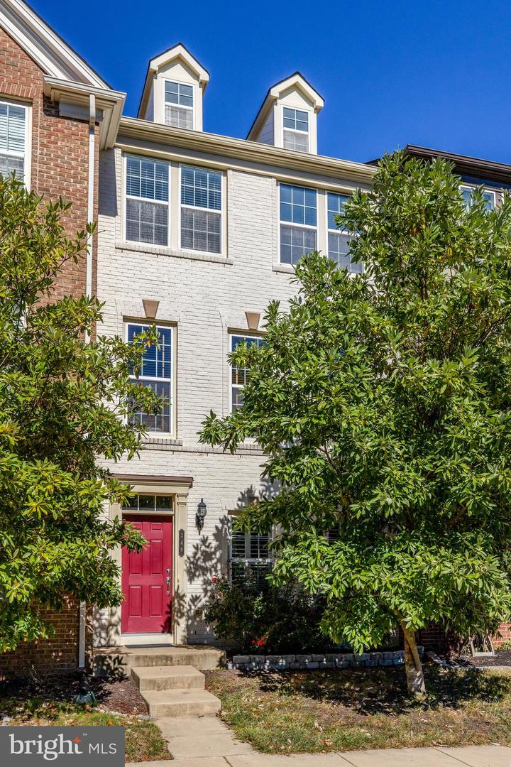 348 PINK AZALEA TER SE, LEESBURG, Virginia 20175, 4 Bedrooms Bedrooms, ,3 BathroomsBathrooms,Residential,For sale,348 PINK AZALEA TER SE,VALO2109432 MLS # VALO2109432 348 PINK AZALEA TER SE, LEESBURG, Virginia 20175, 4 Bedrooms Bedrooms, ,3 BathroomsBathrooms,Residential,For sale,348 PINK AZALEA TER SE,VALO2109432 MLS # VALO2109432
