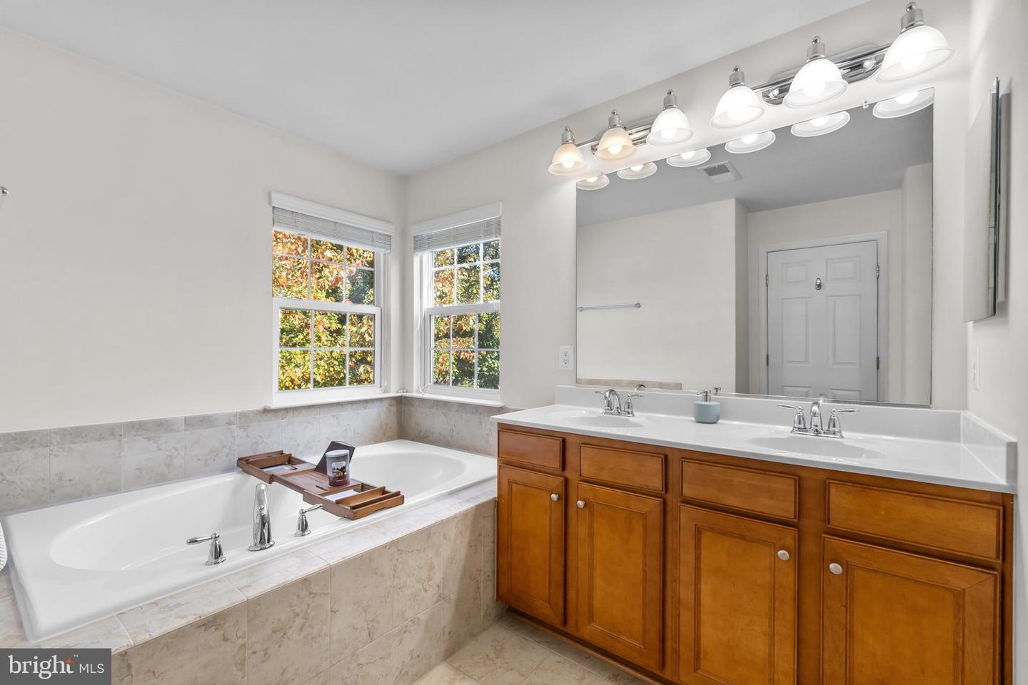 5336 DAYBREAK LN, WOODBRIDGE, Virginia 22193, 4 Bedrooms Bedrooms, ,3 BathroomsBathrooms,Residential,For sale,5336 DAYBREAK LN,VAPW2106514 MLS # VAPW2106514 5336 DAYBREAK LN, WOODBRIDGE, Virginia 22193, 4 Bedrooms Bedrooms, ,3 BathroomsBathrooms,Residential,For sale,5336 DAYBREAK LN,VAPW2106514 MLS # VAPW2106514