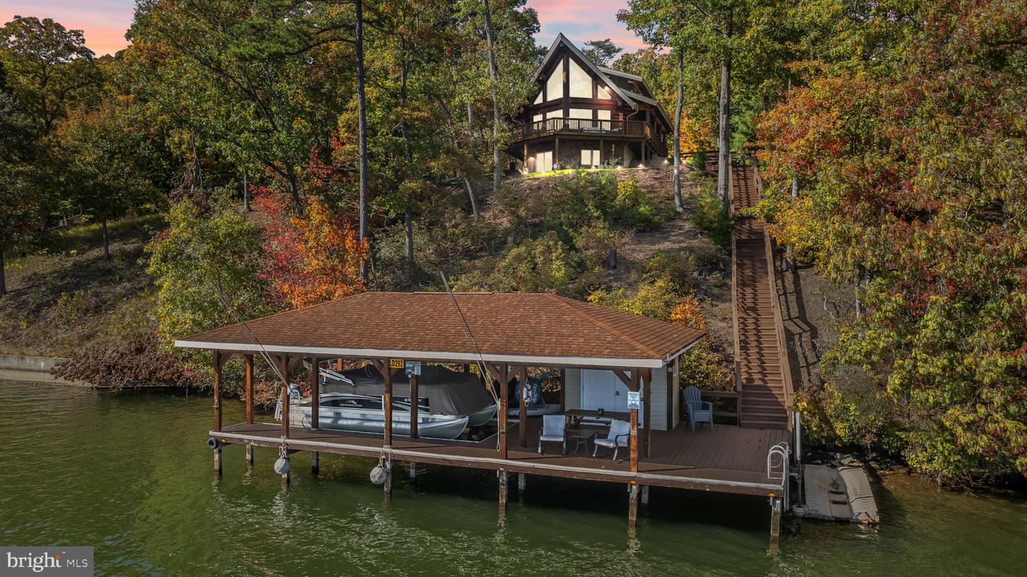 1132 MITCHELL POINT RD, MINERAL, Virginia 23117, 3 Bedrooms Bedrooms, 13 Rooms Rooms,3 BathroomsBathrooms,Residential,For sale,1132 MITCHELL POINT RD,VALA2008762 MLS # VALA2008762 1132 MITCHELL POINT RD, MINERAL, Virginia 23117, 3 Bedrooms Bedrooms, 13 Rooms Rooms,3 BathroomsBathrooms,Residential,For sale,1132 MITCHELL POINT RD,VALA2008762 MLS # VALA2008762