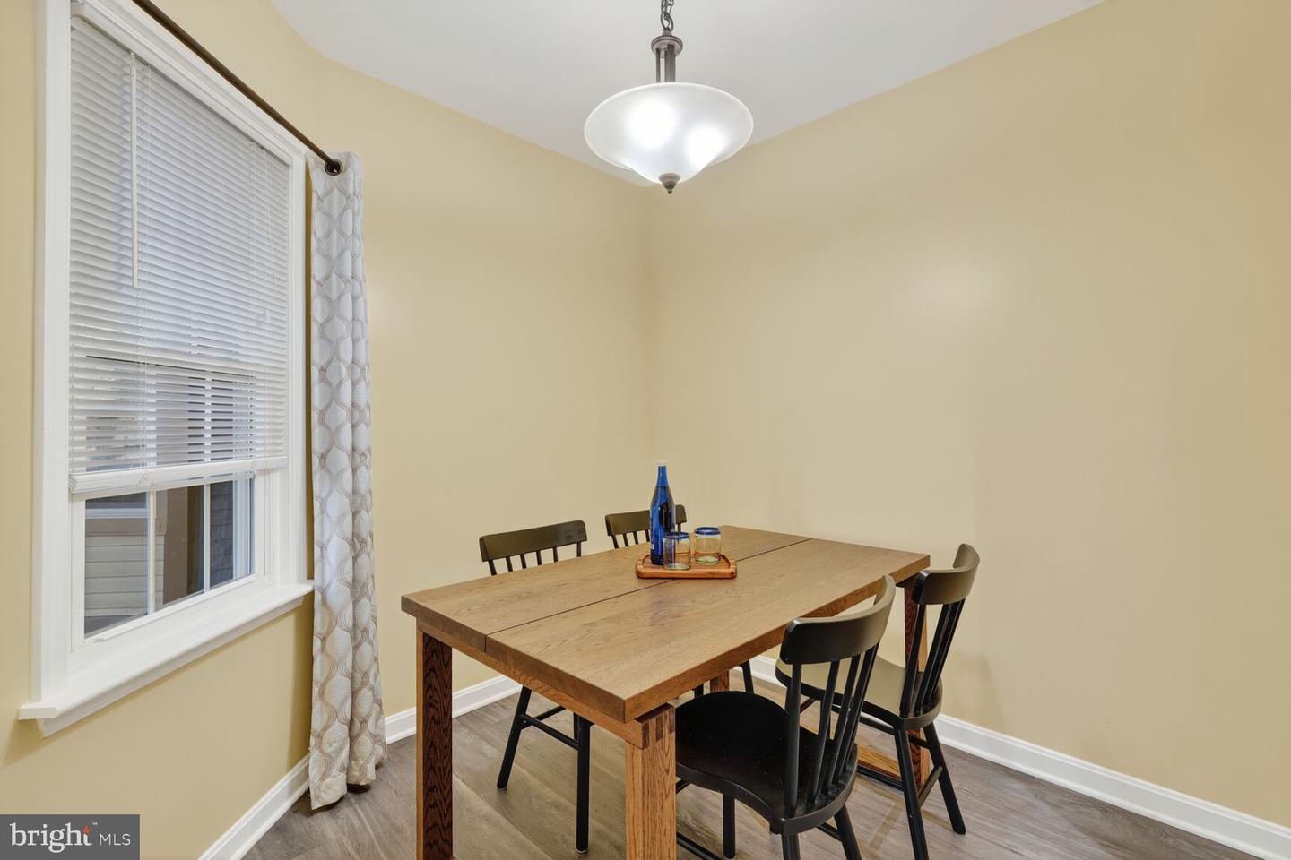 6918 VICTORIA DR #D, ALEXANDRIA, Virginia 22310, 2 Bedrooms Bedrooms, ,2 BathroomsBathrooms,Residential,For sale,6918 VICTORIA DR #D,VAFX2275750 MLS # VAFX2275750 6918 VICTORIA DR #D, ALEXANDRIA, Virginia 22310, 2 Bedrooms Bedrooms, ,2 BathroomsBathrooms,Residential,For sale,6918 VICTORIA DR #D,VAFX2275750 MLS # VAFX2275750