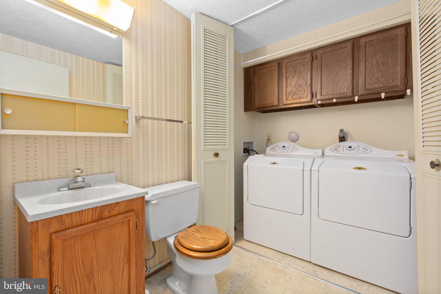 105 SPRINGWOOD DR, FREDERICKSBURG, Virginia 22401, 5 Bedrooms Bedrooms, ,2 BathroomsBathrooms,Residential,For sale,105 SPRINGWOOD DR,VAFB2009164 MLS # VAFB2009164 105 SPRINGWOOD DR, FREDERICKSBURG, Virginia 22401, 5 Bedrooms Bedrooms, ,2 BathroomsBathrooms,Residential,For sale,105 SPRINGWOOD DR,VAFB2009164 MLS # VAFB2009164