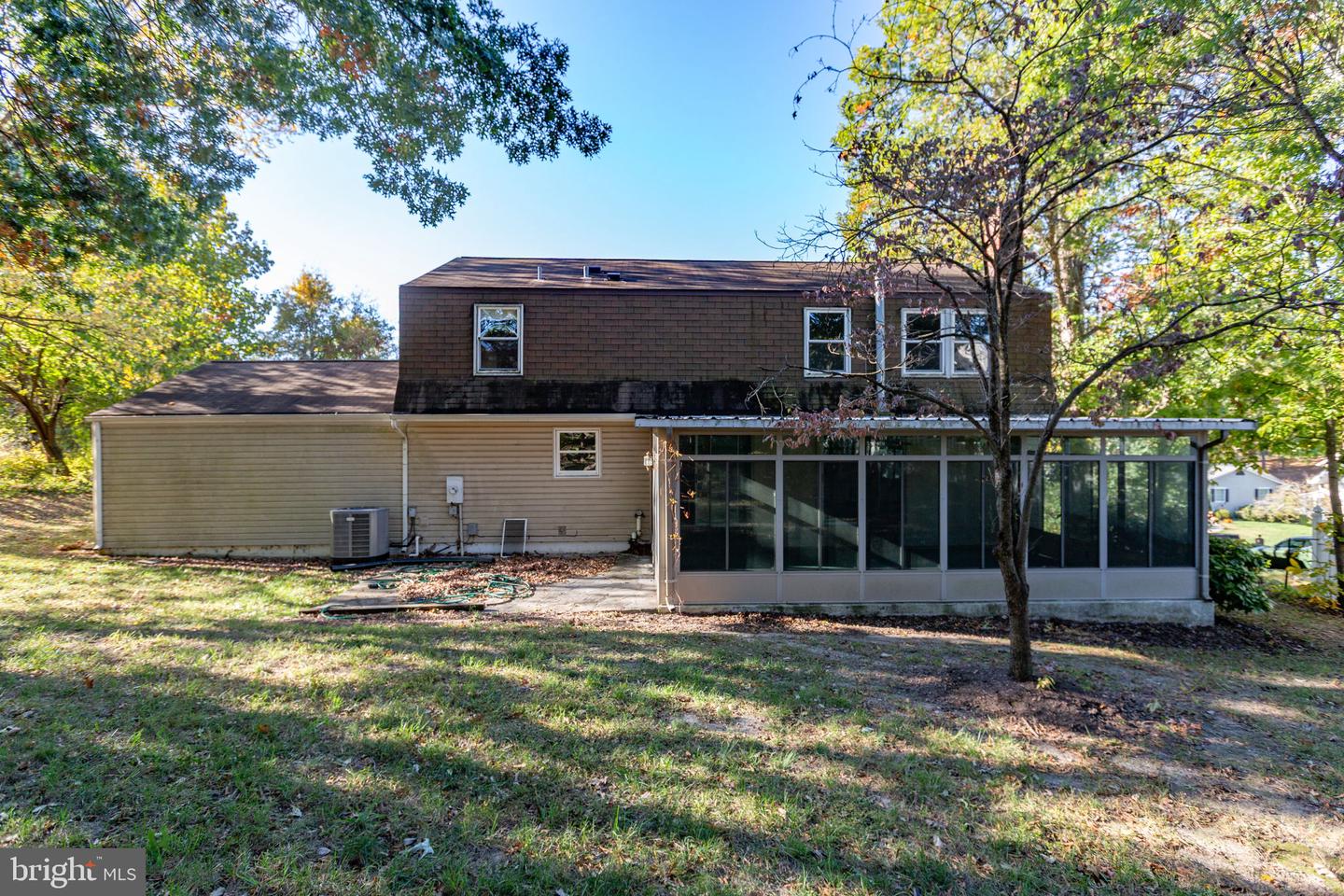 105 SPRINGWOOD DR, FREDERICKSBURG, Virginia 22401, 5 Bedrooms Bedrooms, ,2 BathroomsBathrooms,Residential,For sale,105 SPRINGWOOD DR,VAFB2009164 MLS # VAFB2009164 105 SPRINGWOOD DR, FREDERICKSBURG, Virginia 22401, 5 Bedrooms Bedrooms, ,2 BathroomsBathrooms,Residential,For sale,105 SPRINGWOOD DR,VAFB2009164 MLS # VAFB2009164